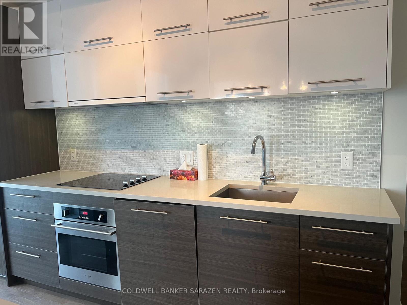 1501 - 428 Sparks Street, Ottawa, Ontario  K1R 0B3 - Photo 5 - X12213360