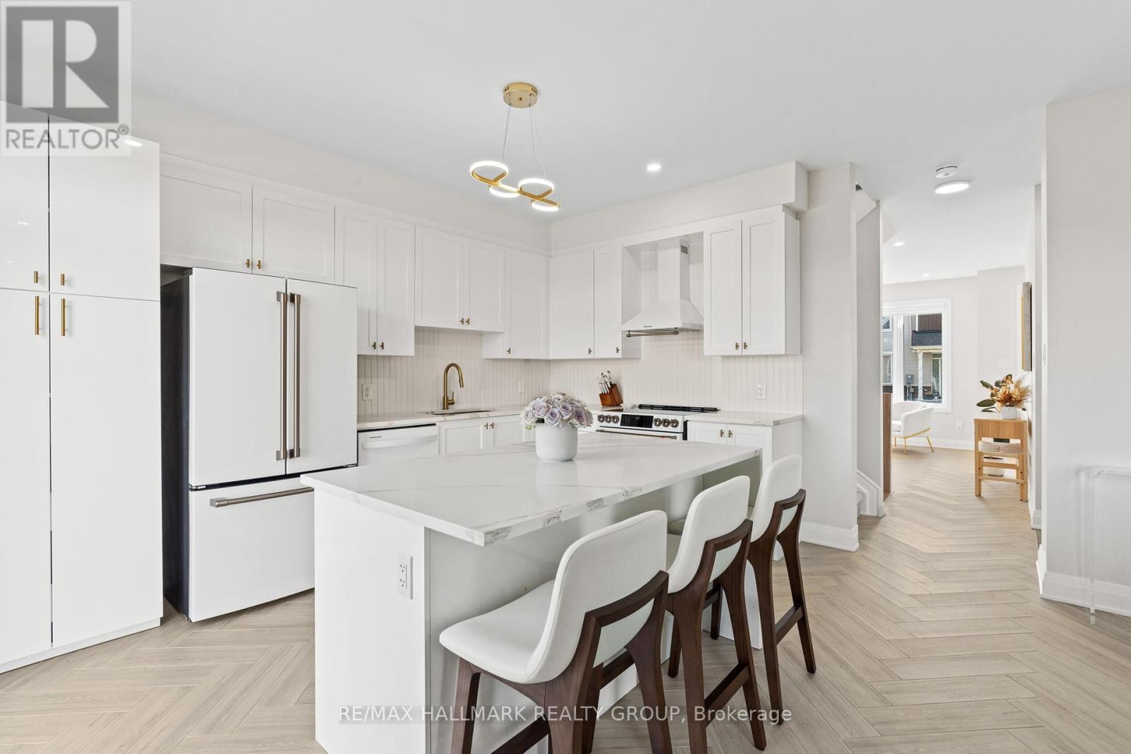 3000 Travertine Way, Ottawa, Ontario  K2J 6W5 - Photo 9 - X12213384
