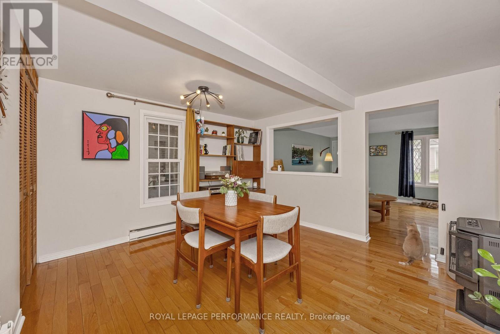 180 Dagmar Avenue, Ottawa, Ontario  K1L 5T2 - Photo 11 - X12213449