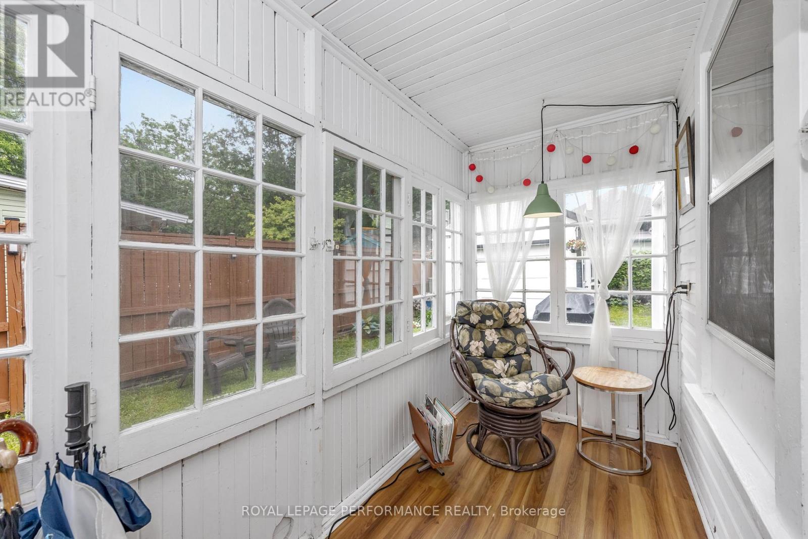 180 Dagmar Avenue, Ottawa, Ontario  K1L 5T2 - Photo 16 - X12213449