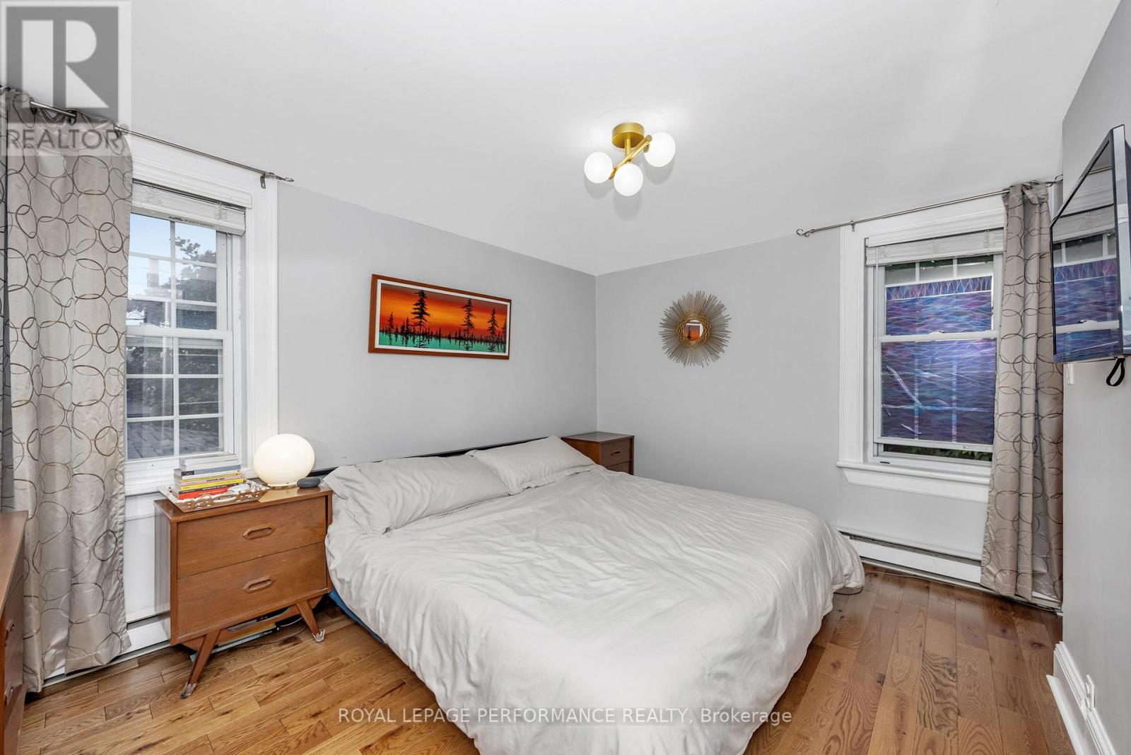 180 Dagmar Avenue, Ottawa, Ontario  K1L 5T2 - Photo 25 - X12213449