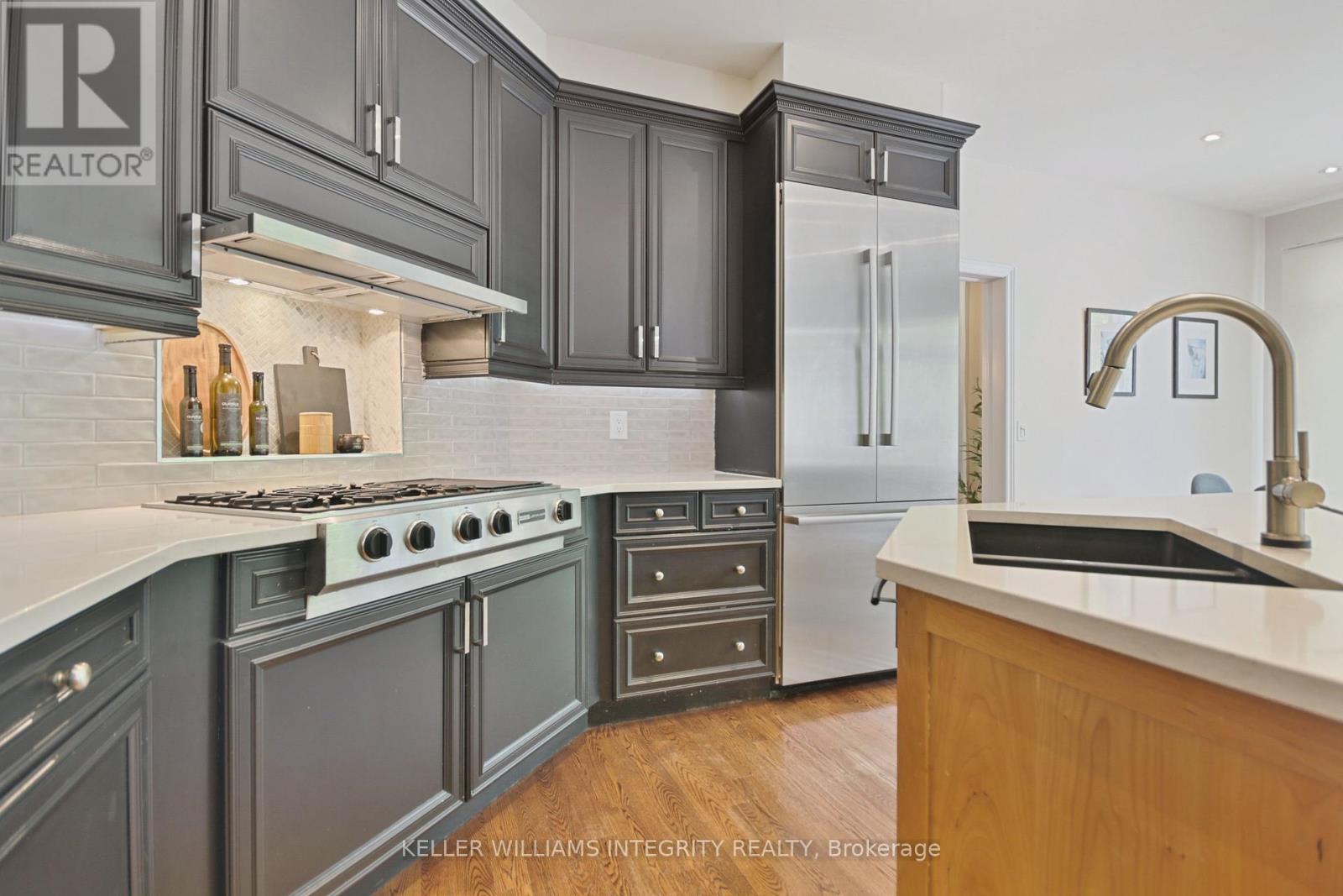 17 Feldspar Crescent, Ottawa, Ontario  K2S 1Y3 - Photo 13 - X12213458
