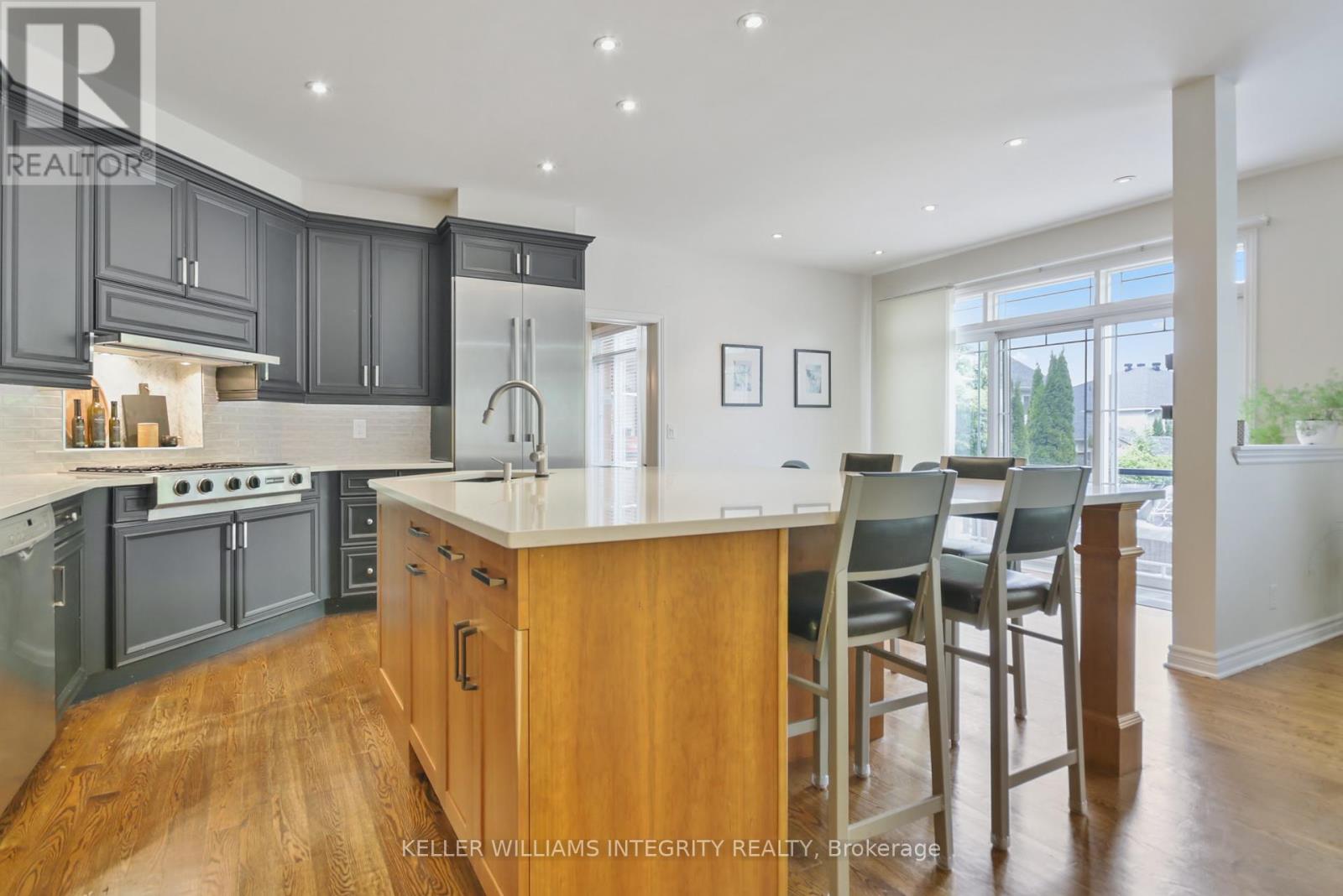17 Feldspar Crescent, Ottawa, Ontario  K2S 1Y3 - Photo 14 - X12213458