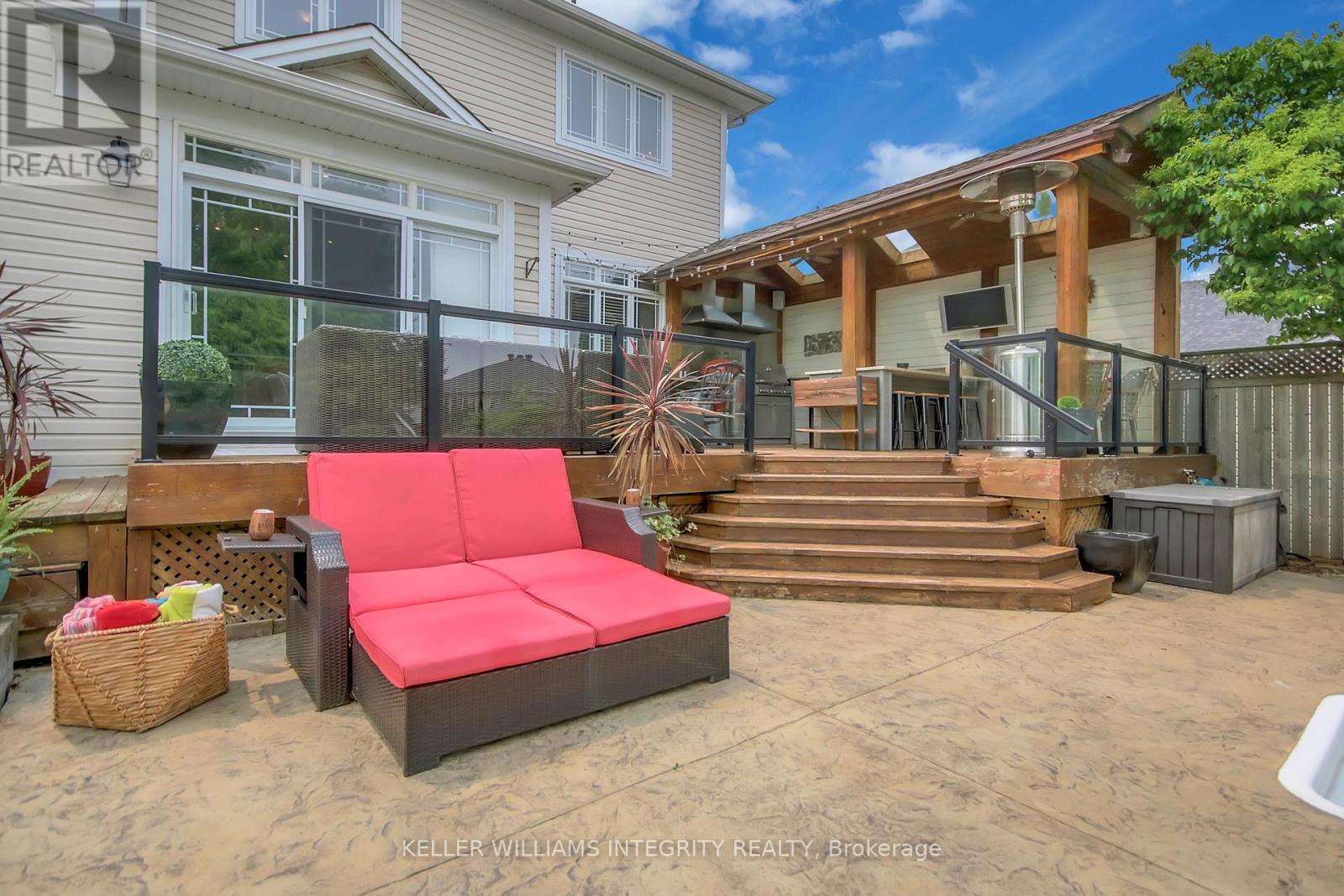 17 Feldspar Crescent, Ottawa, Ontario  K2S 1Y3 - Photo 40 - X12213458