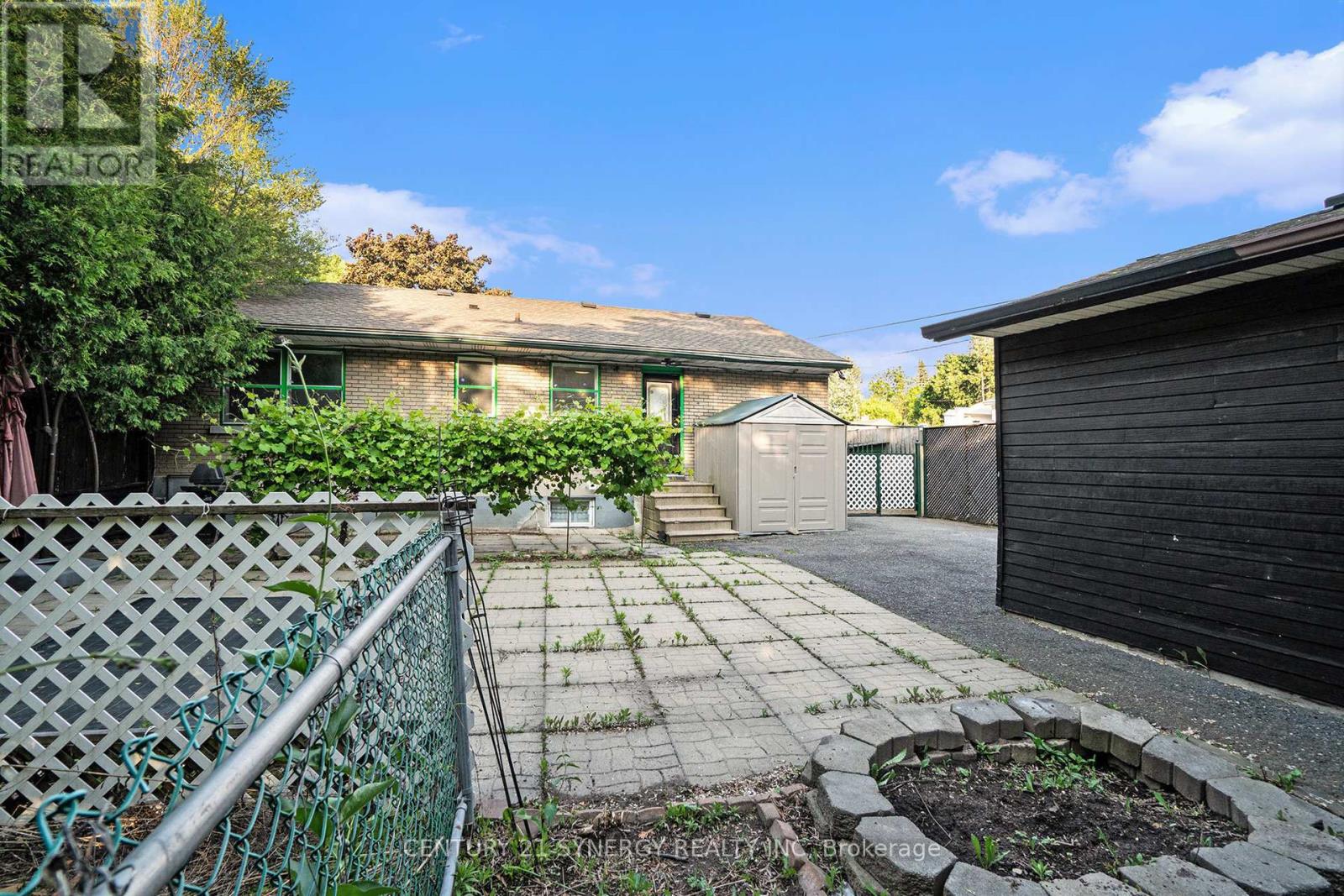 2238 Utah Street, Ottawa, Ontario  K1H 7W8 - Photo 7 - X12213462