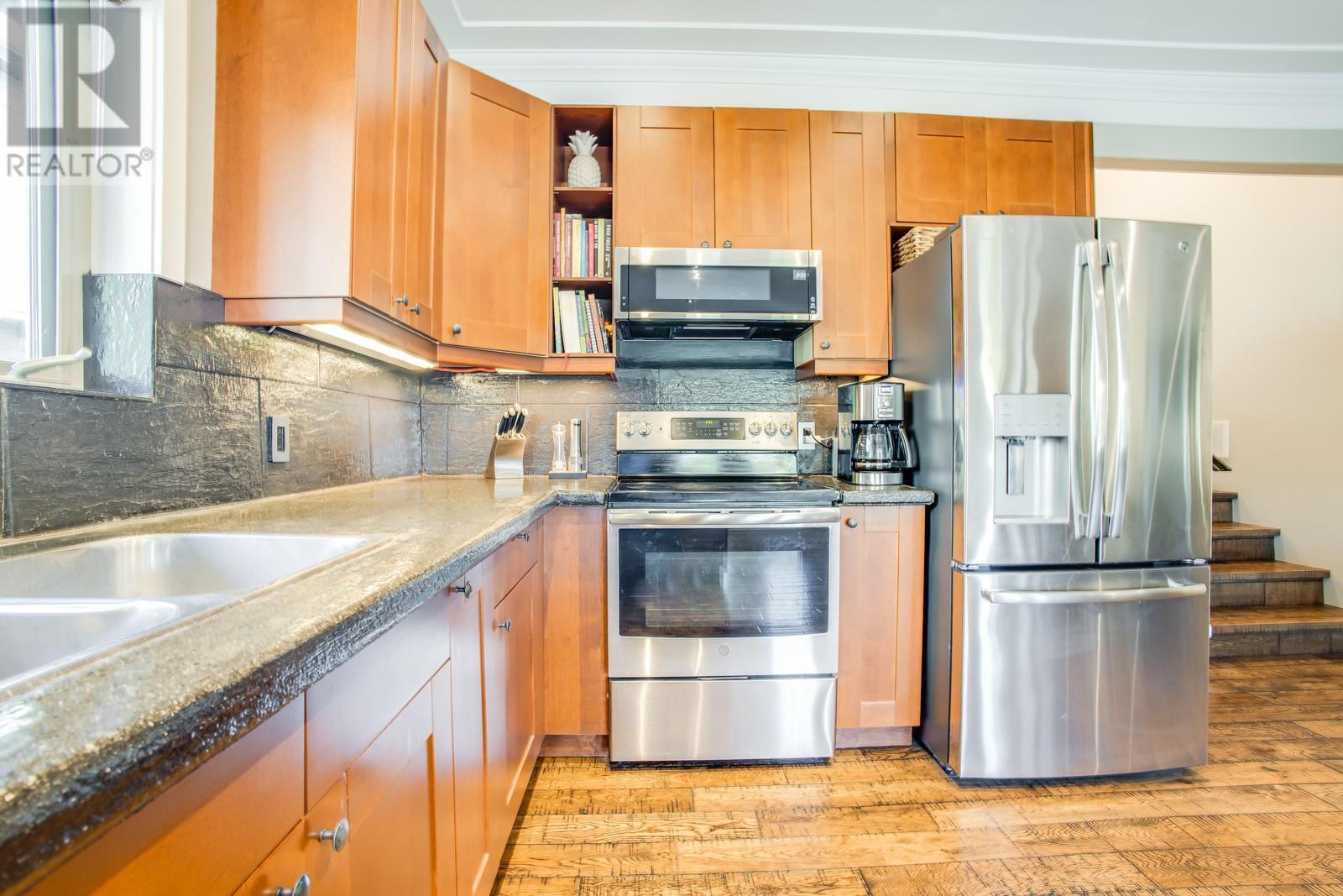 819 Cadder Avenue, Kelowna, British Columbia  V1Y 5N7 - Photo 7 - 10351783