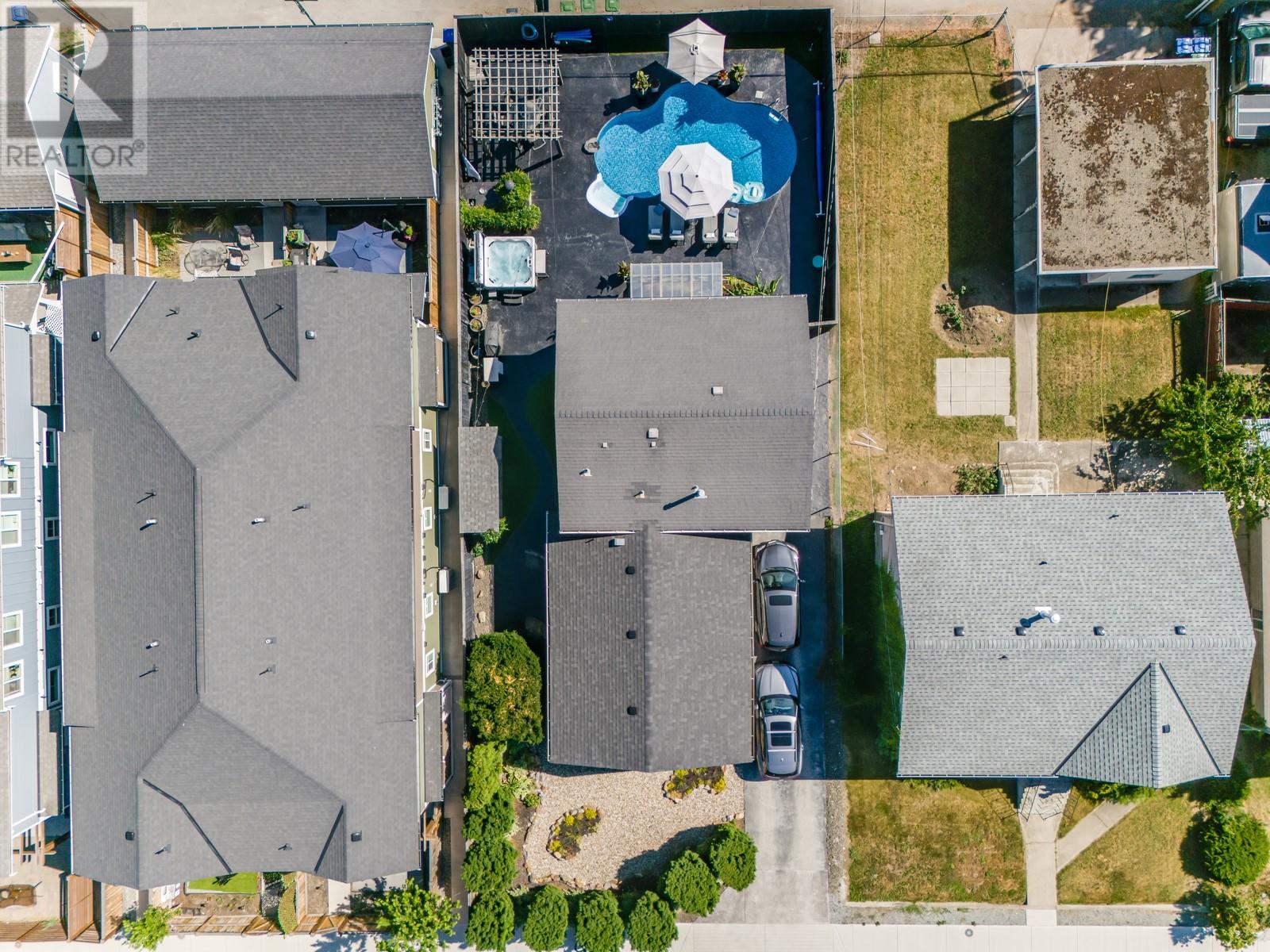 819 Cadder Avenue, Kelowna, British Columbia