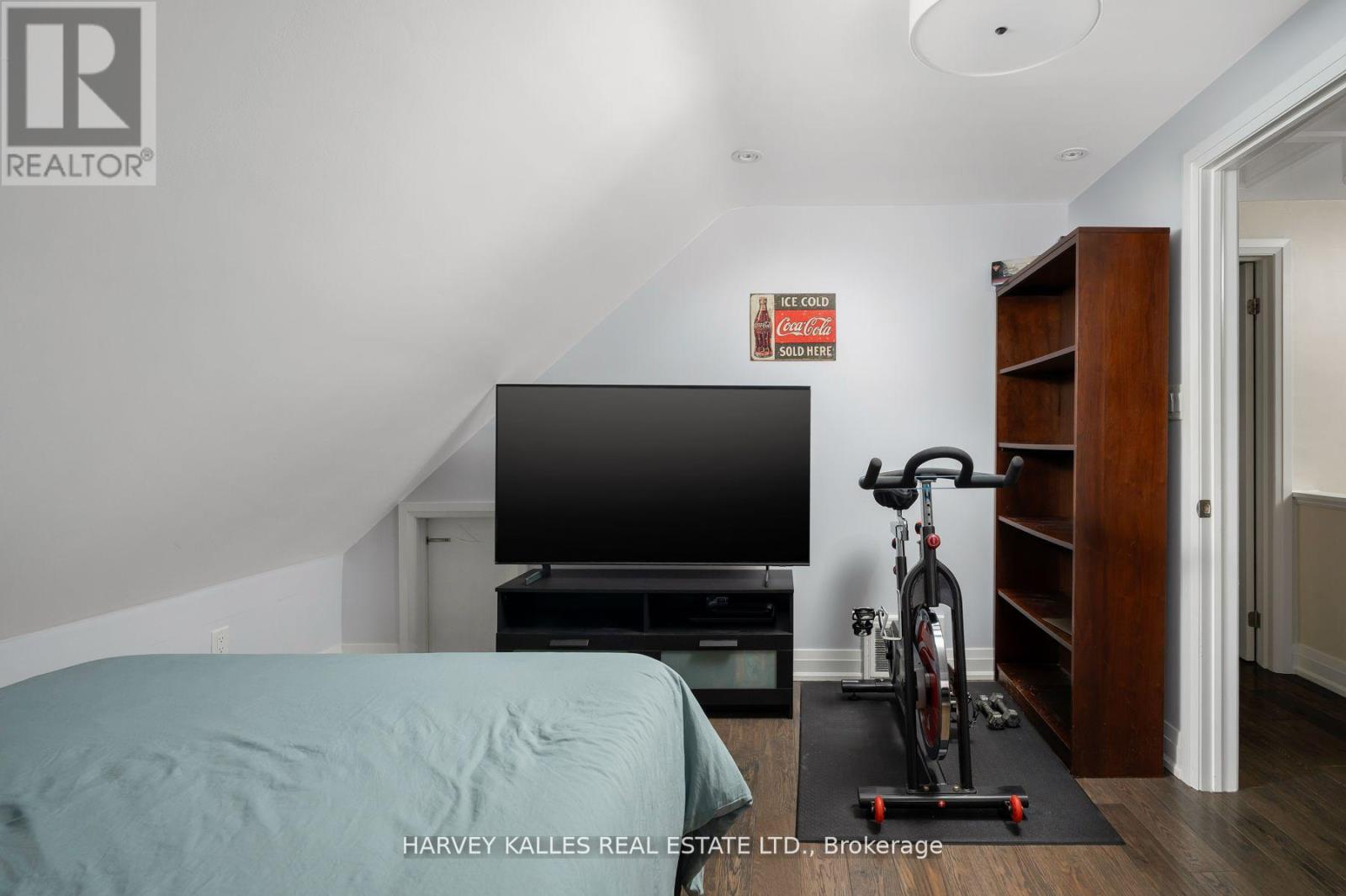 89 Charleswood Drive, Toronto, Ontario  M3H 1X5 - Photo 21 - C12212169