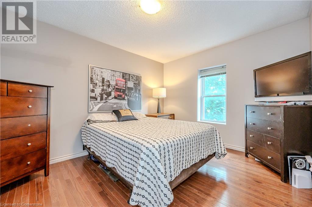 33 Glasgow Street, Kitchener, Ontario  N2G 2G6 - Photo 20 - 40740253