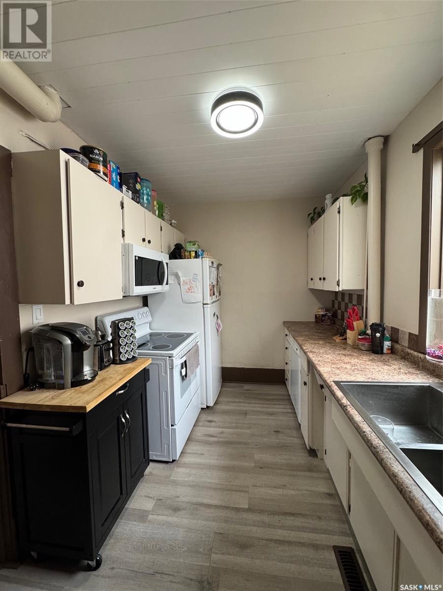 971 108th Street, North Battleford, Saskatchewan  S9A 2A7 - Photo 7 - SK009126