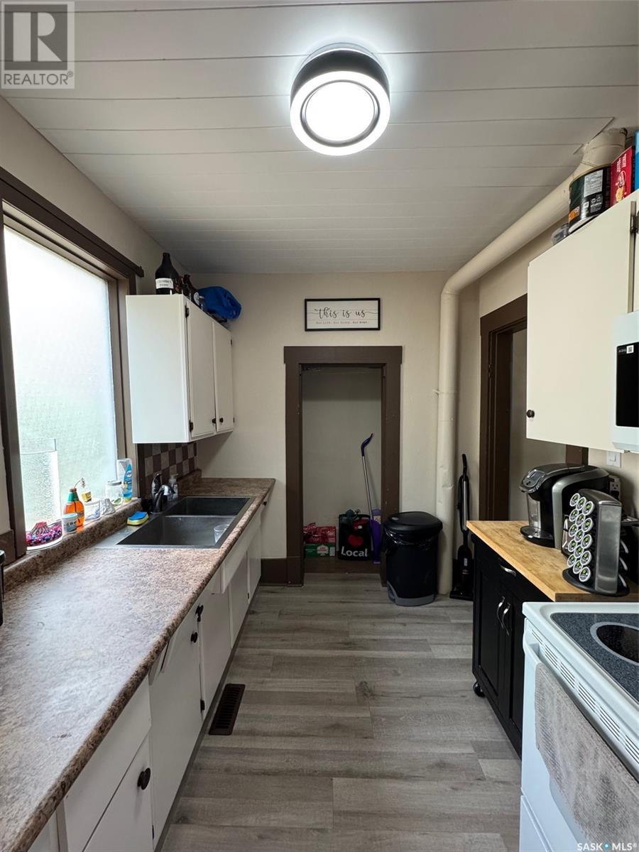 971 108th Street, North Battleford, Saskatchewan  S9A 2A7 - Photo 8 - SK009126