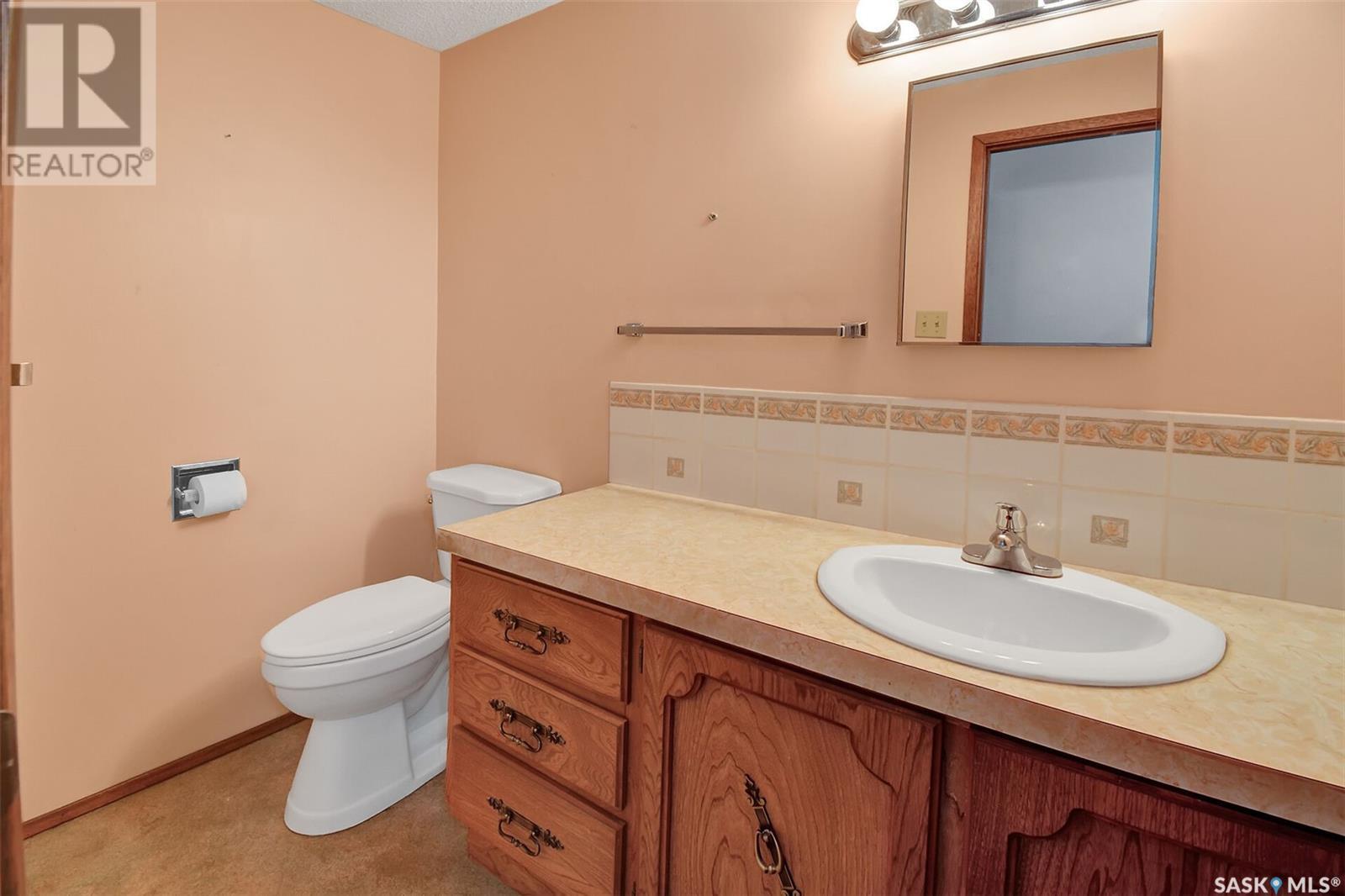 359 Coppermine Crescent, Saskatoon, Saskatchewan  S7K 4L5 - Photo 11 - SK009101