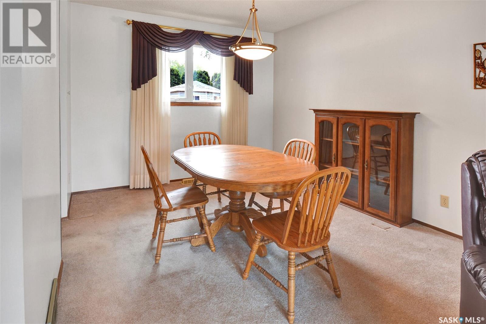359 Coppermine Crescent, Saskatoon, Saskatchewan  S7K 4L5 - Photo 7 - SK009101