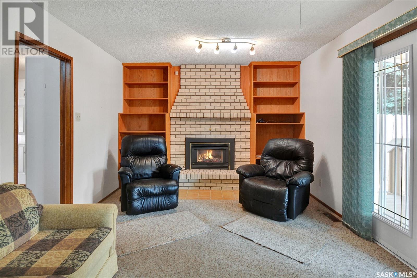 359 Coppermine Crescent, Saskatoon, Saskatchewan  S7K 4L5 - Photo 8 - SK009101