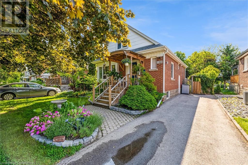 101 ERIN Avenue, Hamilton, Ontario