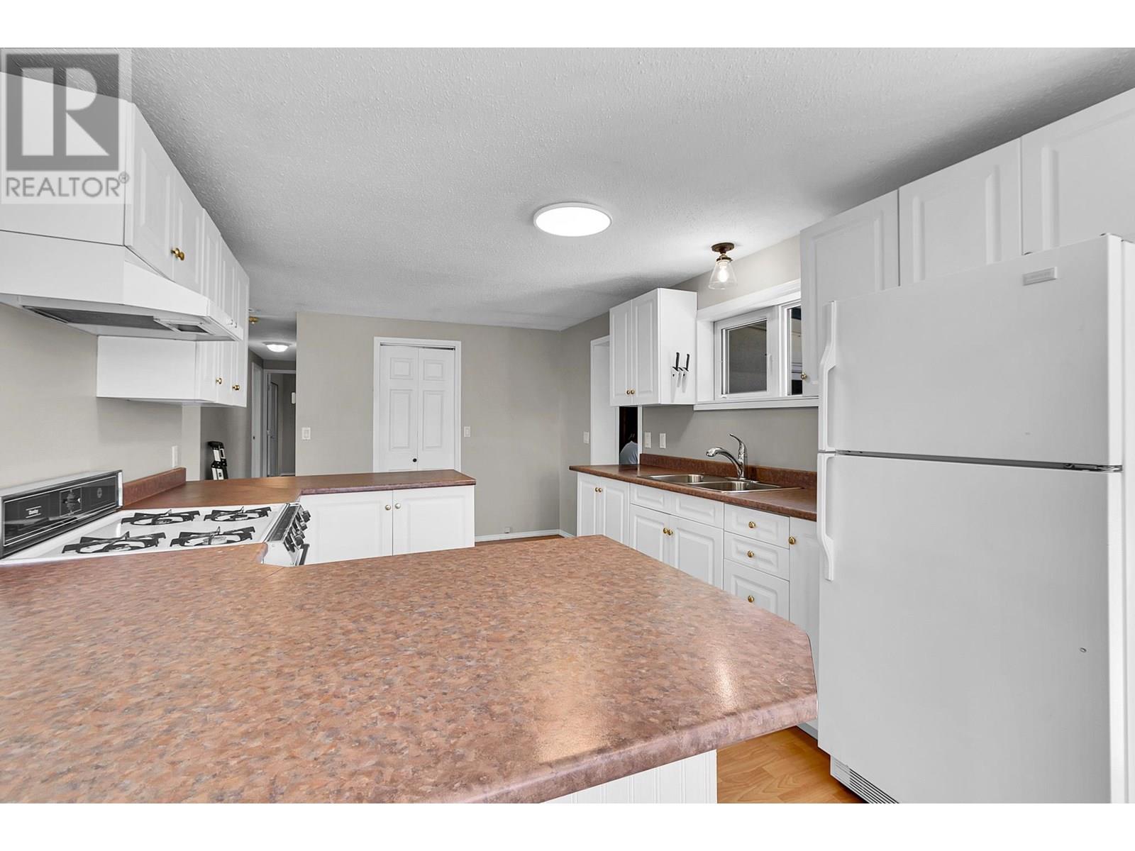 7259 W Highway 16, Prince George, British Columbia  V2N 4Y7 - Photo 14 - R3014209