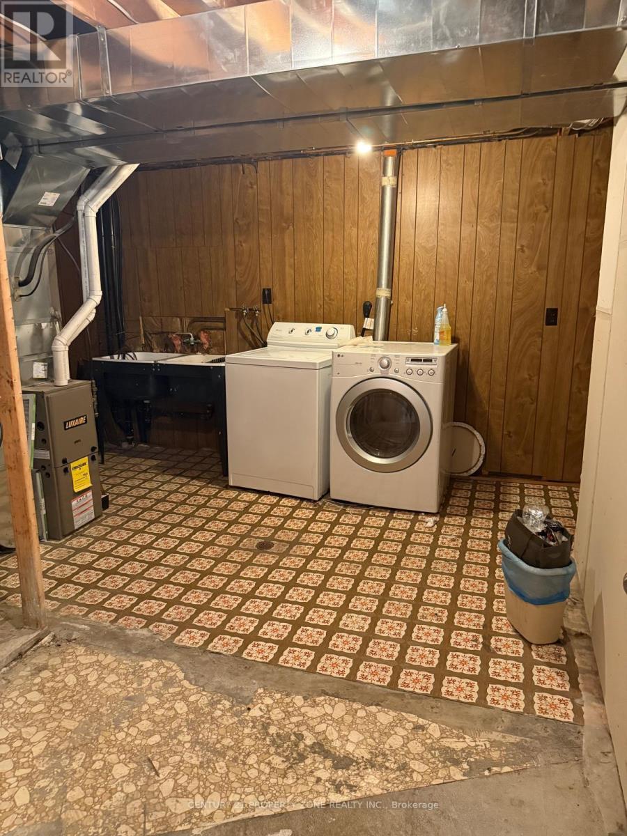 Basement - 18 Jardine Street, Cambridge, Ontario  N3C 1P8 - Photo 8 - X12190530