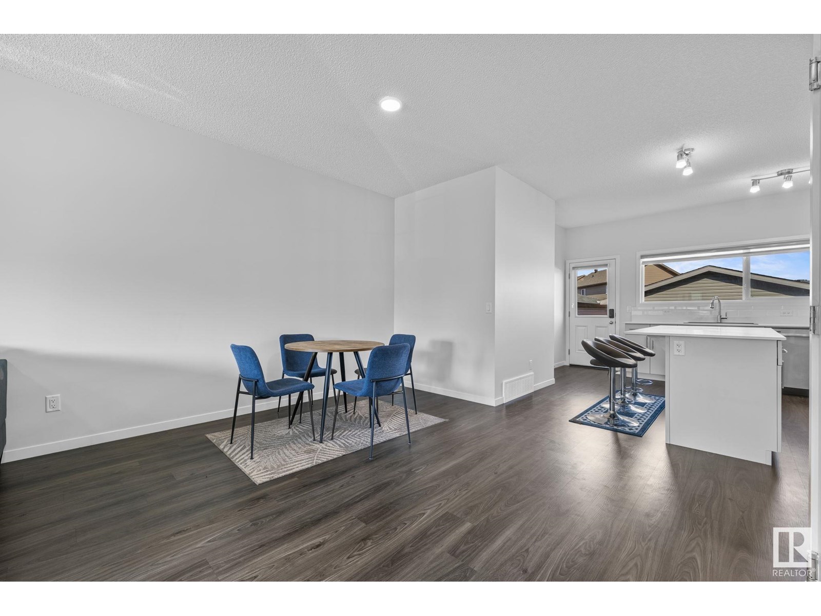 17543 49 St Nw, Edmonton, Alberta  T5Y 4C6 - Photo 10 - E4441738