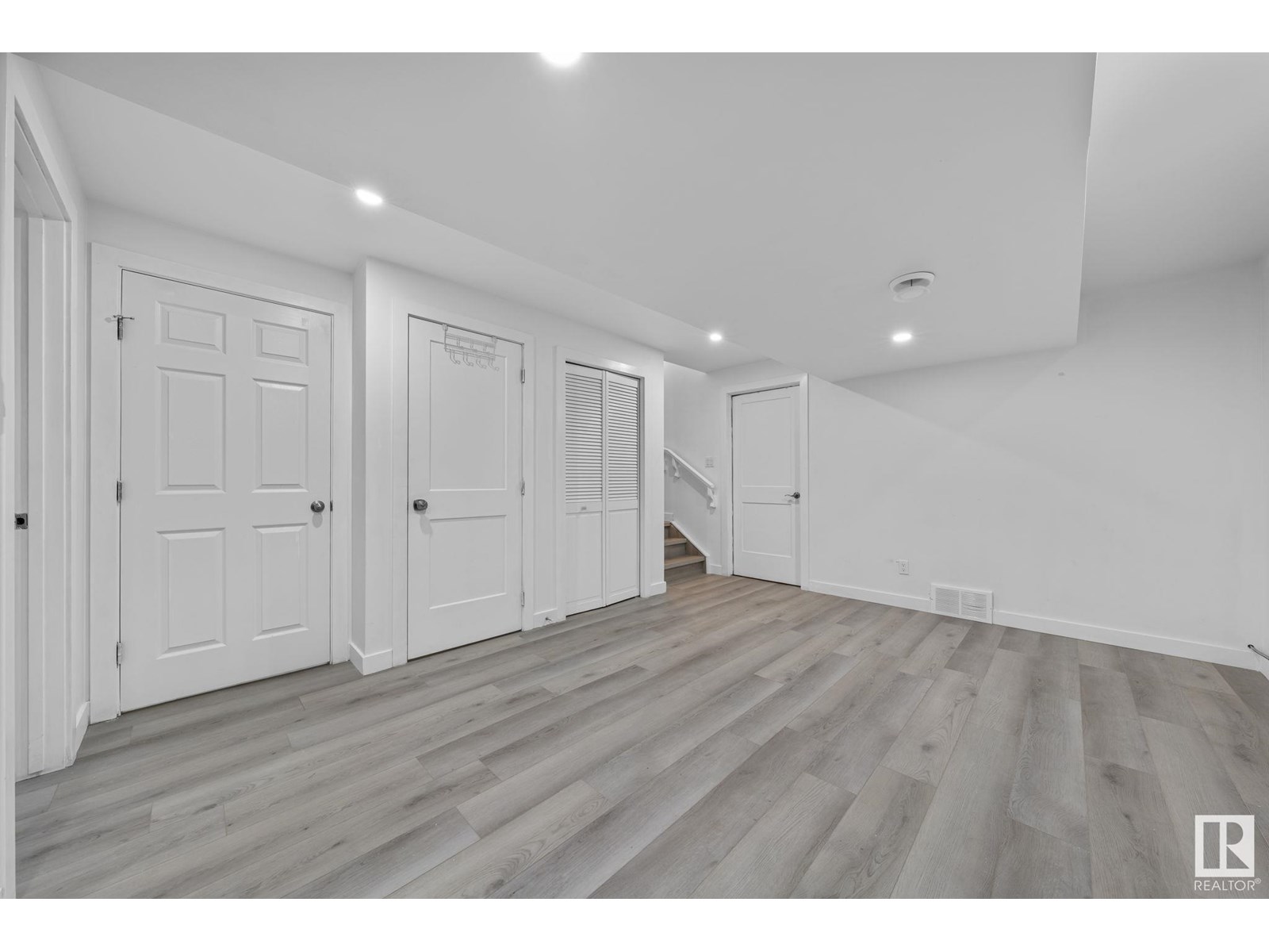 17543 49 St Nw, Edmonton, Alberta  T5Y 4C6 - Photo 32 - E4441738