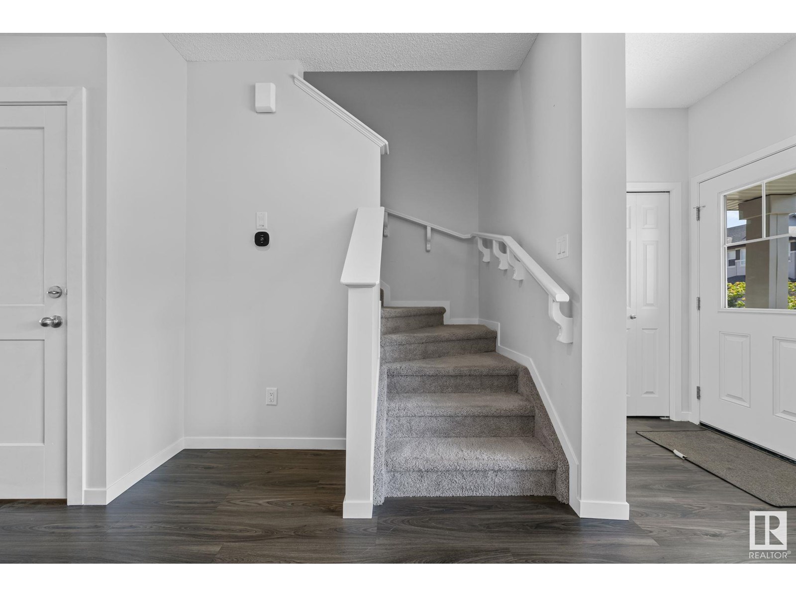17543 49 St Nw, Edmonton, Alberta  T5Y 4C6 - Photo 9 - E4441738