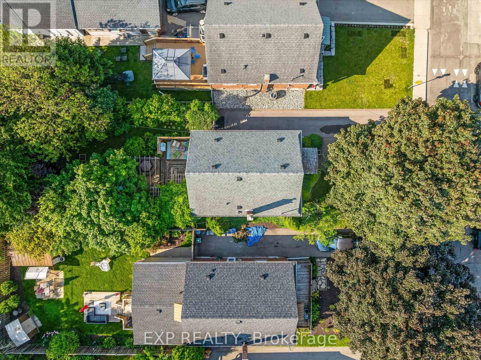 101 Erin Avenue, Hamilton, Ontario  L8K 4W1 - Photo 33 - X12199833