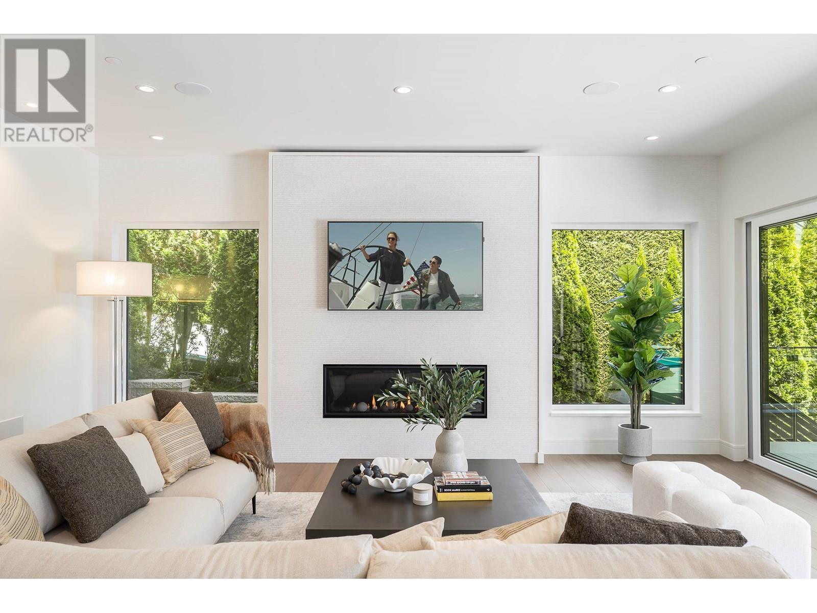 360 Southborough Drive, West Vancouver, British Columbia  V7S 1M1 - Photo 14 - R3011618