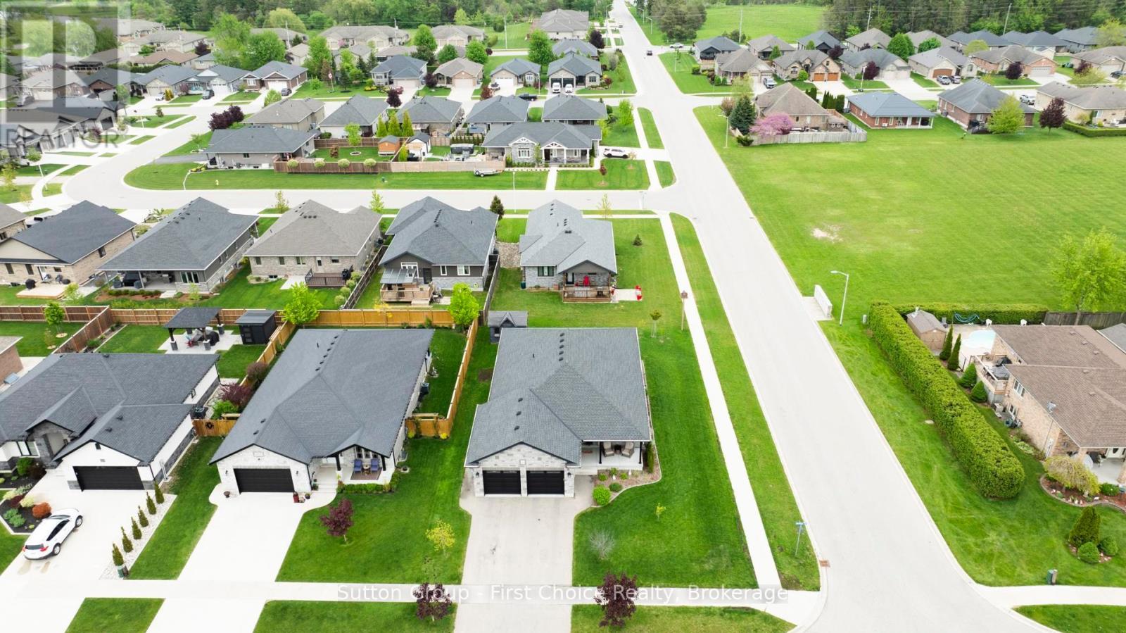 219 Wimpole Street, West Perth, Ontario  N0K 1N0 - Photo 6 - X12165417