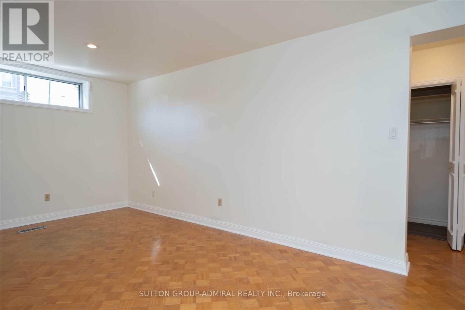 65 Regina Avenue, Toronto, Ontario  M6A 1R4 - Photo 15 - C12185813