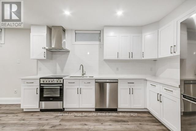 275 Nairn Avenue, Toronto, Ontario  M6E 4H7 - Photo 14 - W12209722