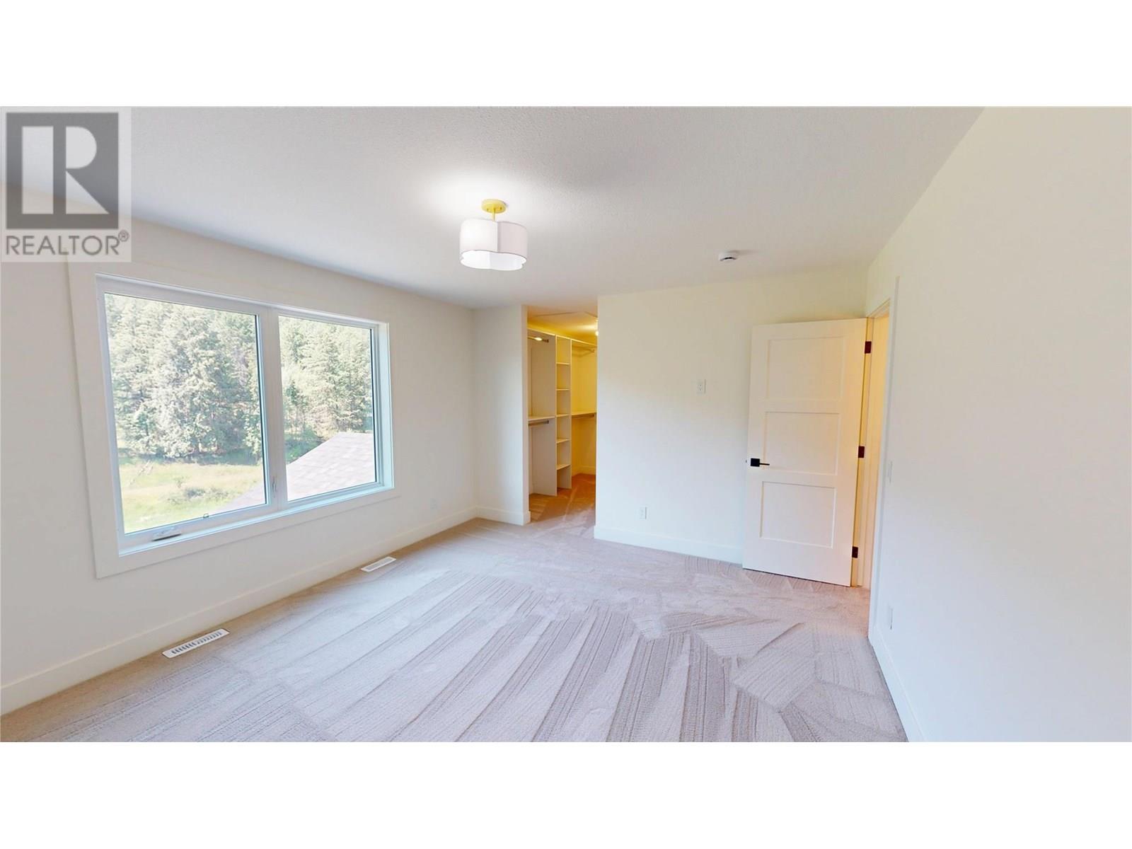 31 Laurier Avenue, Wardner, British Columbia  V0B 2J0 - Photo 22 - 10351639