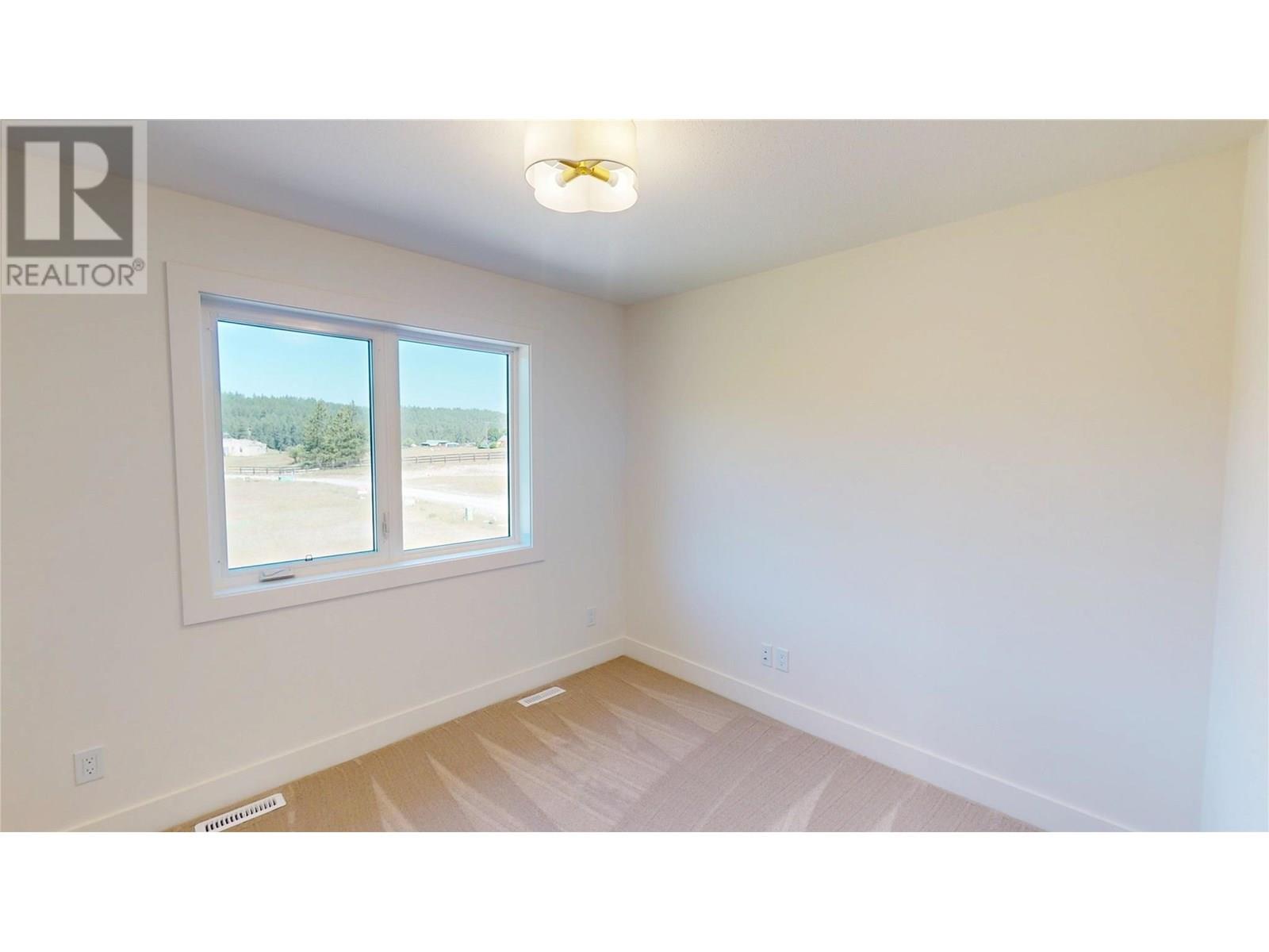 31 Laurier Avenue, Wardner, British Columbia  V0B 2J0 - Photo 27 - 10351639