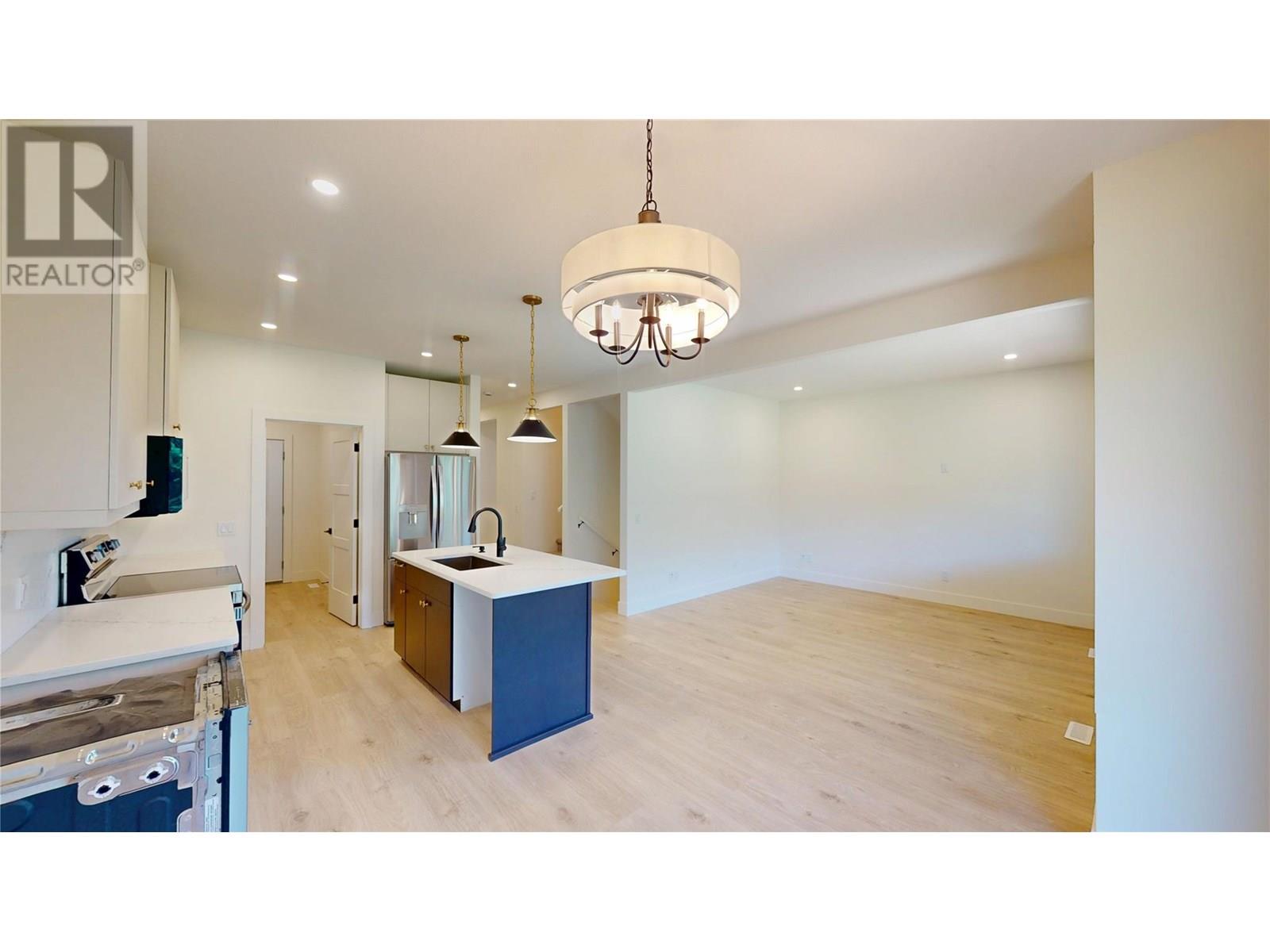 31 Laurier Avenue, Wardner, British Columbia  V0B 2J0 - Photo 9 - 10351639