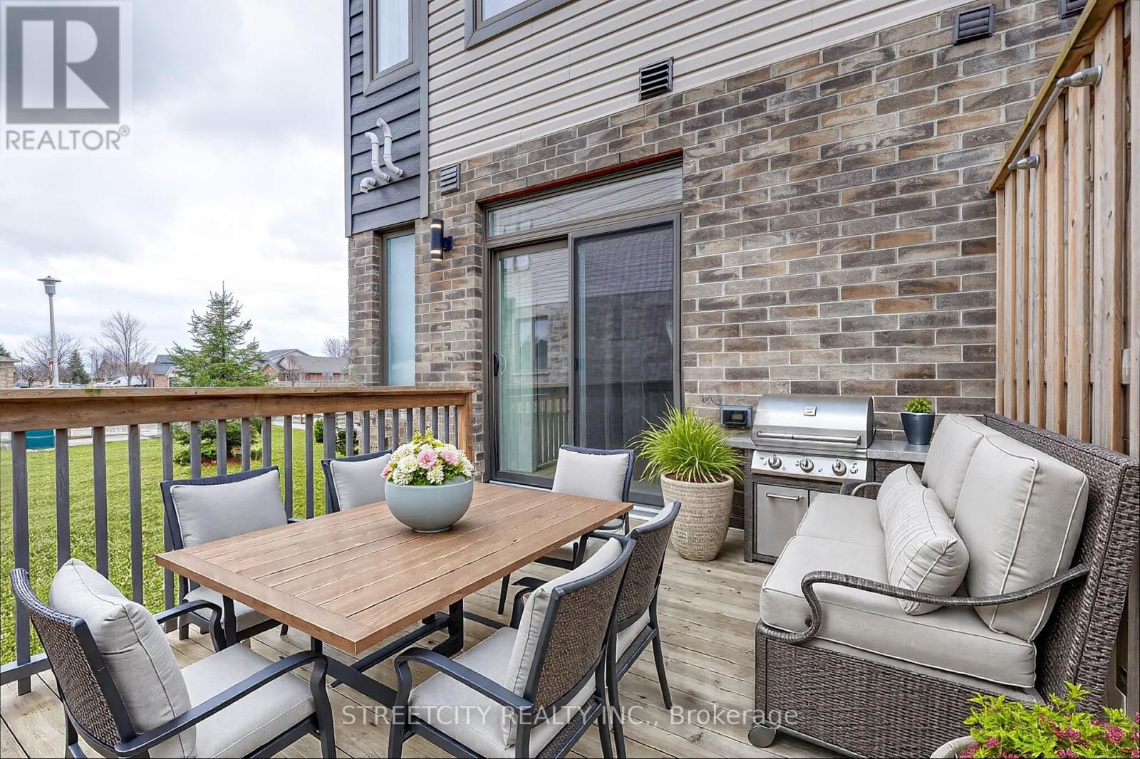 1 - 2070 Meadowgate Boulevard, London South (South U), Ontario  N6M 0H5 - Photo 42 - X12213479