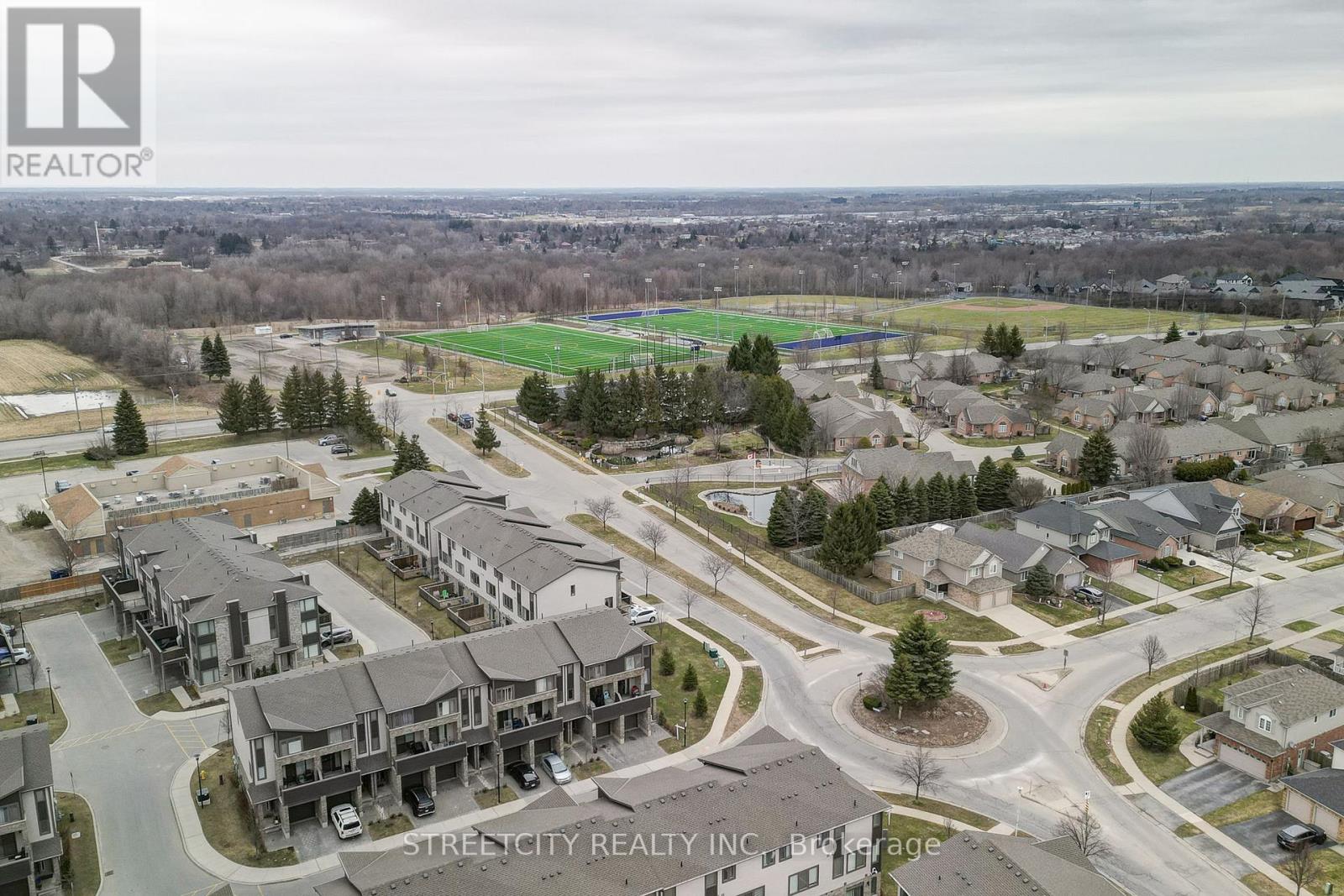 1 - 2070 Meadowgate Boulevard, London South (South U), Ontario  N6M 0H5 - Photo 46 - X12213479