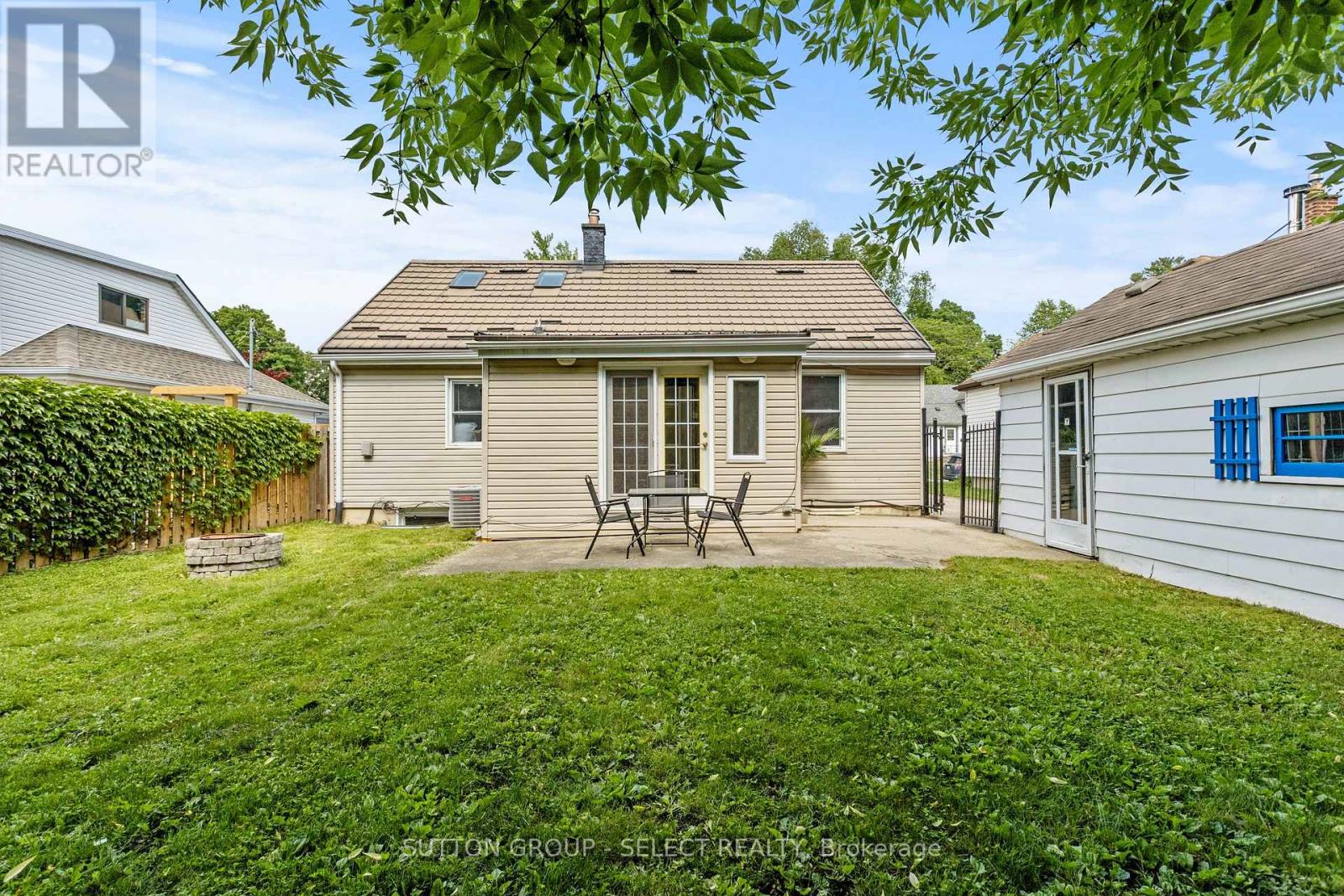 154 Foster Avenue, London North (North N), Ontario  N6H 2L1 - Photo 49 - X12213507