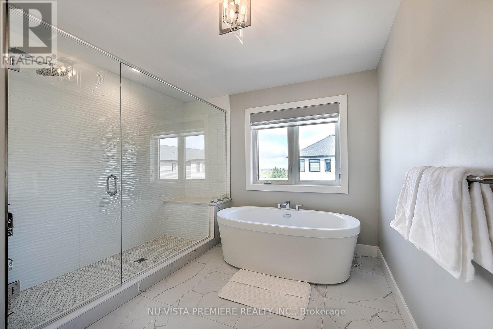 Photo 36 of 50 for 1795 Brayford Avenue