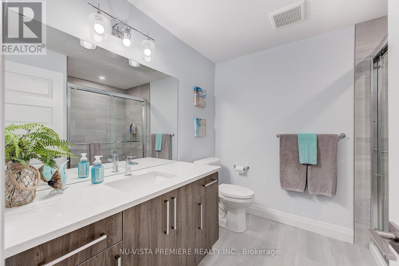 Photo 38 of 50 for 1794 Brunson Way
