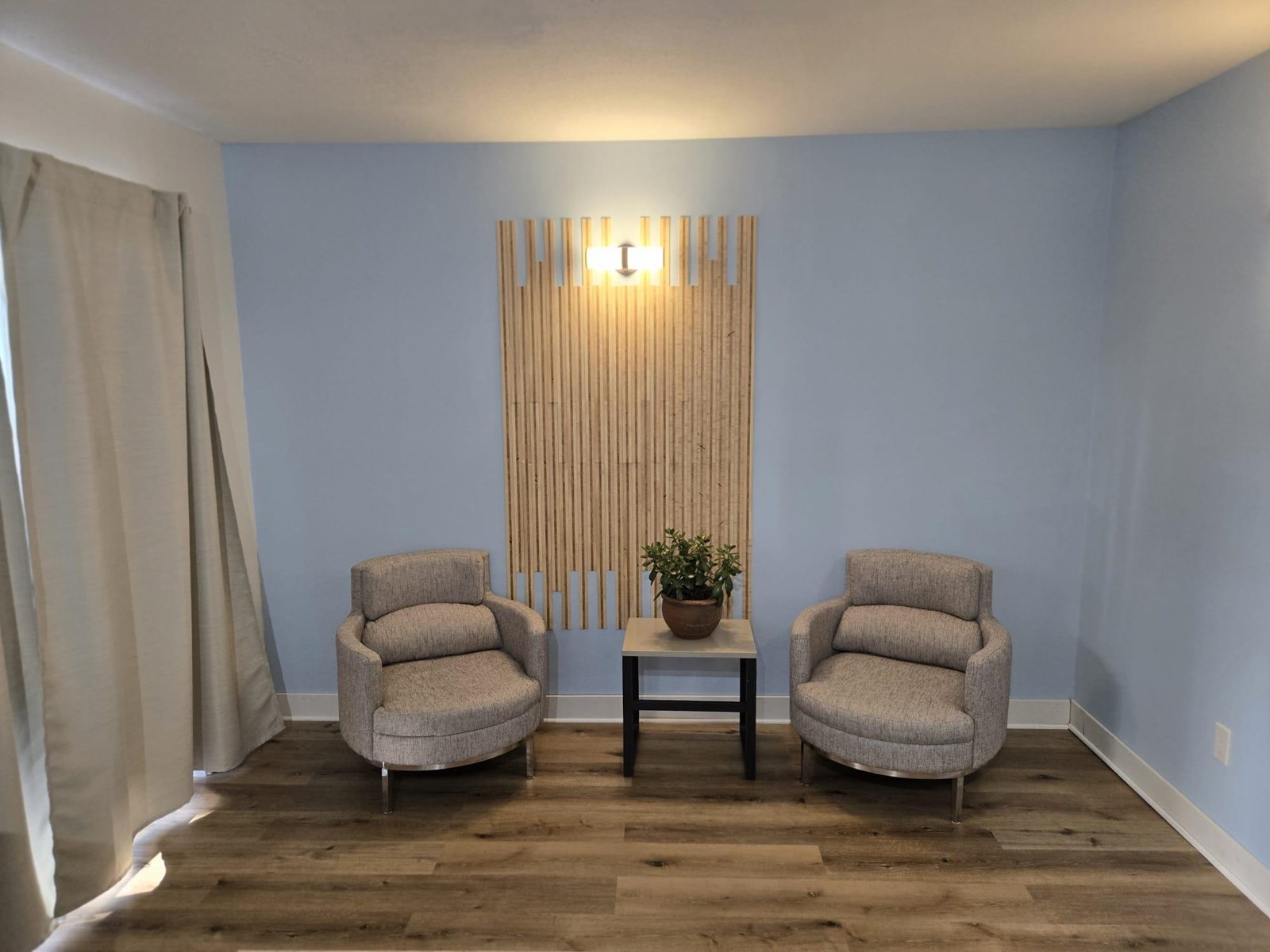 113 15153 98th Avenue, Surrey, British Columbia  V3R 9M8 - Photo 1 - R3013677
