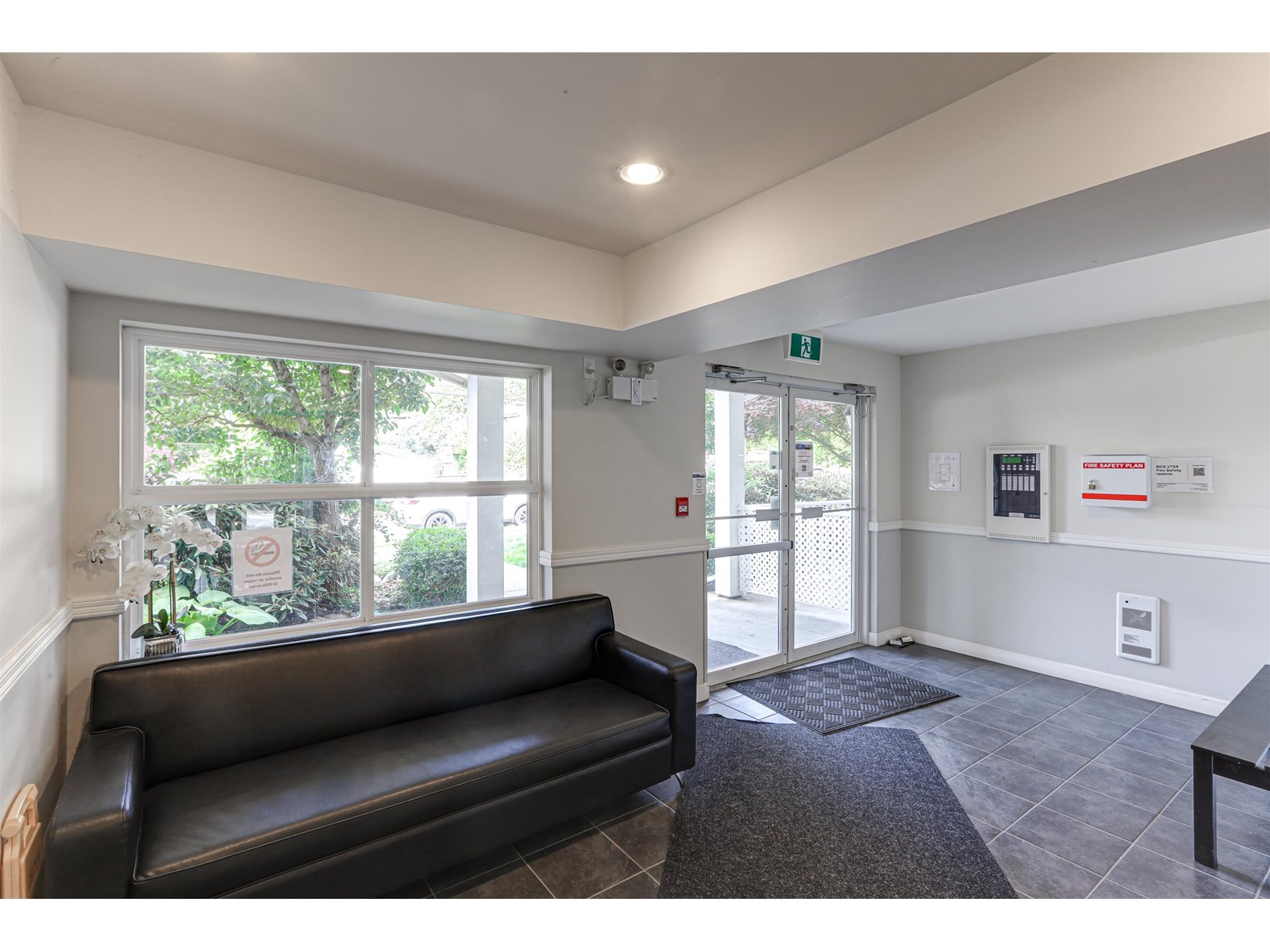 205 13550 Hilton Road, Surrey, British Columbia  V3R 5J4 - Photo 3 - R3014248
