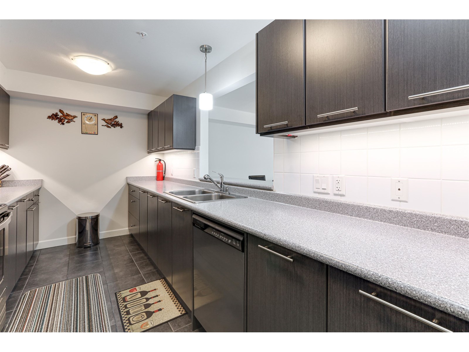 205 13550 Hilton Road, Surrey, British Columbia  V3R 5J4 - Photo 5 - R3014248