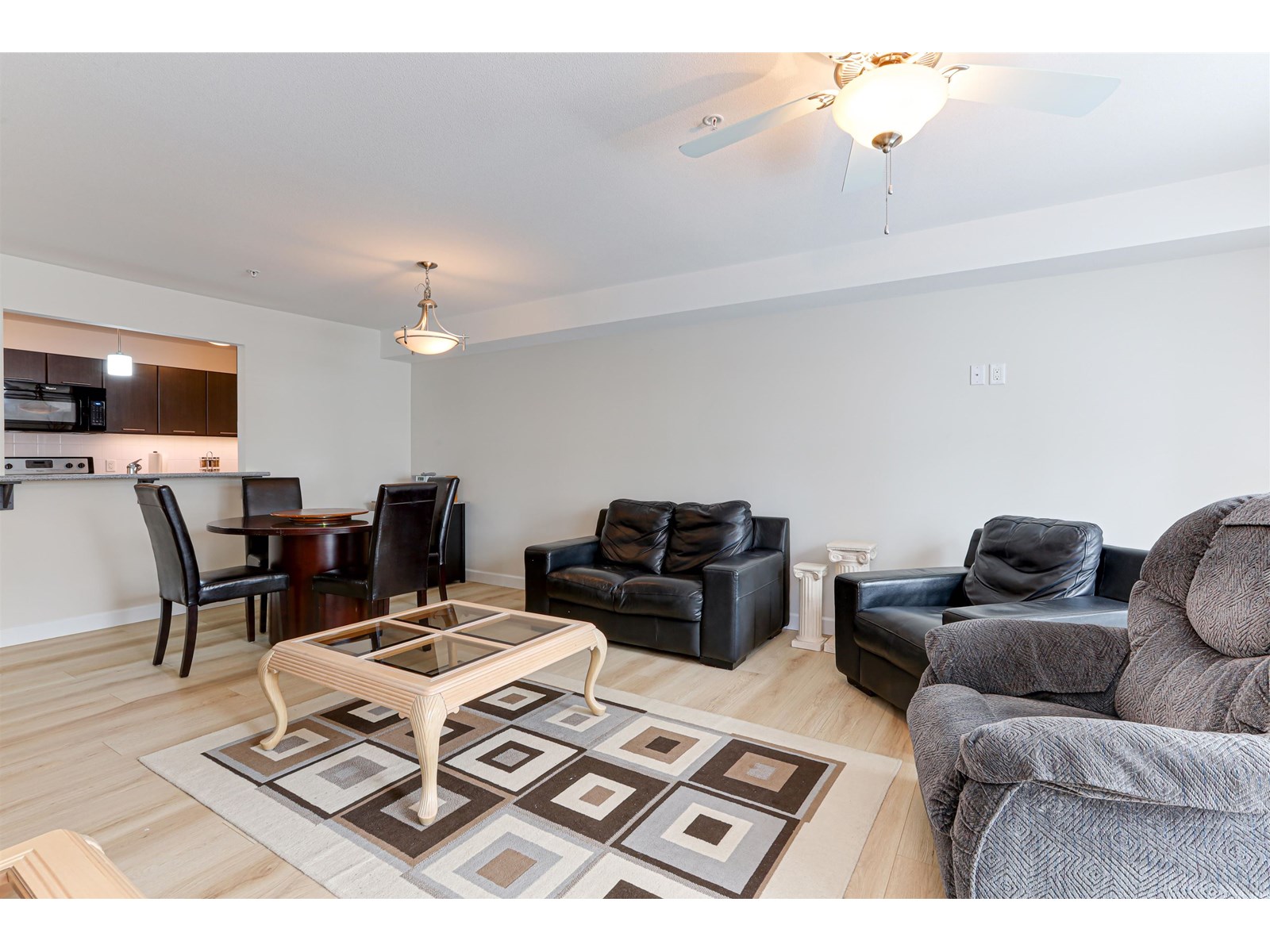 205 13550 Hilton Road, Surrey, British Columbia  V3R 5J4 - Photo 9 - R3014248