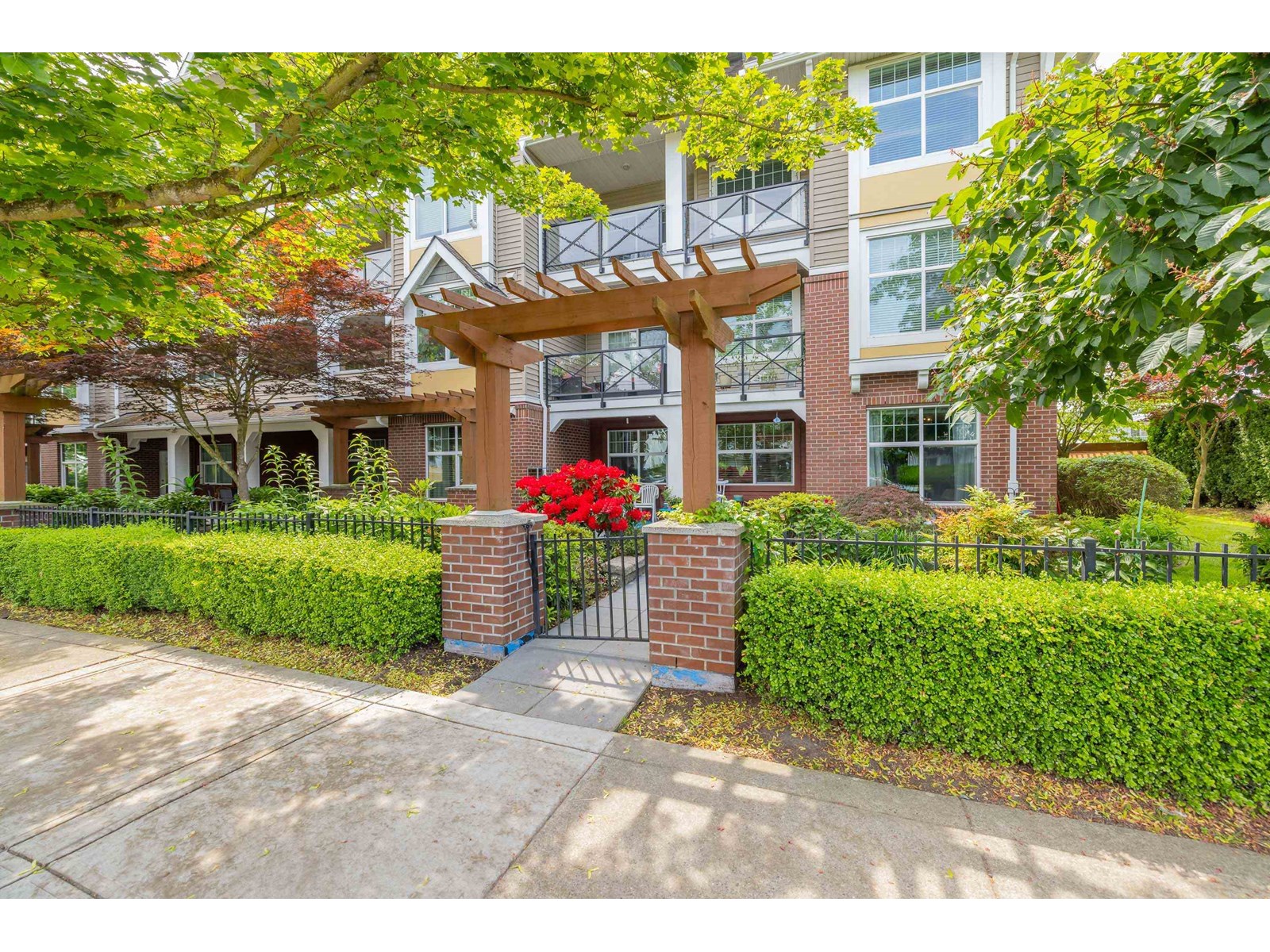 111 17712 57a Avenue, Surrey, British Columbia  V3S 1J1 - Photo 34 - R3013491