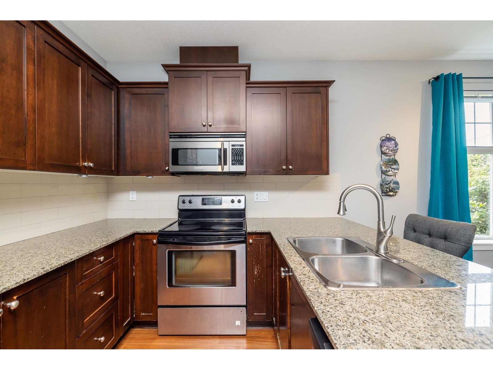 111 17712 57a Avenue, Surrey, British Columbia  V3S 1J1 - Photo 5 - R3013491