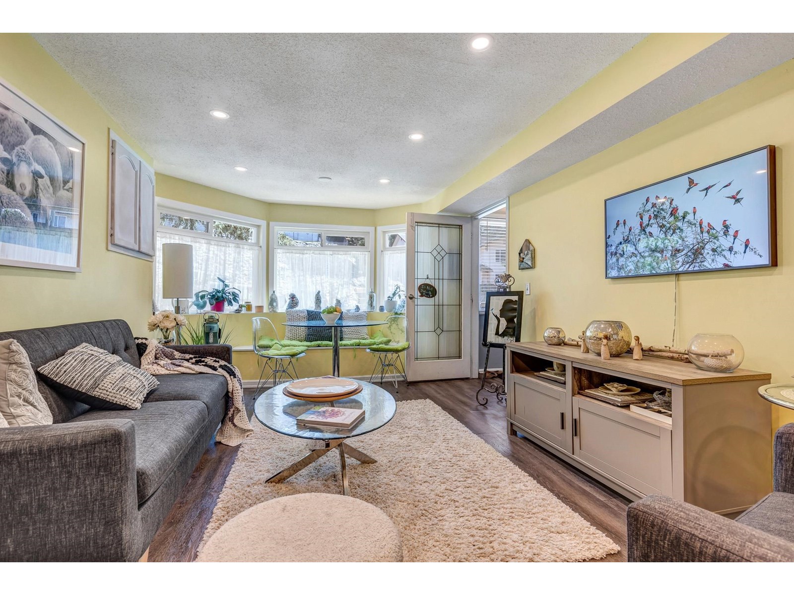 8091 Knight Avenue, Mission, British Columbia  V2V 5Y4 - Photo 24 - R3013241