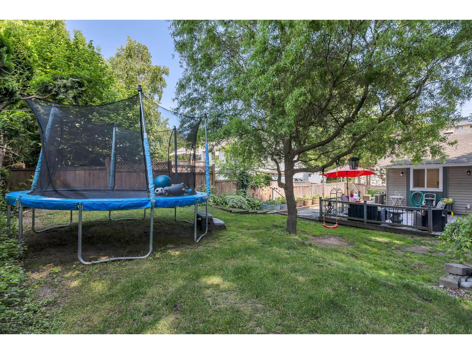 8091 Knight Avenue, Mission, British Columbia  V2V 5Y4 - Photo 38 - R3013241