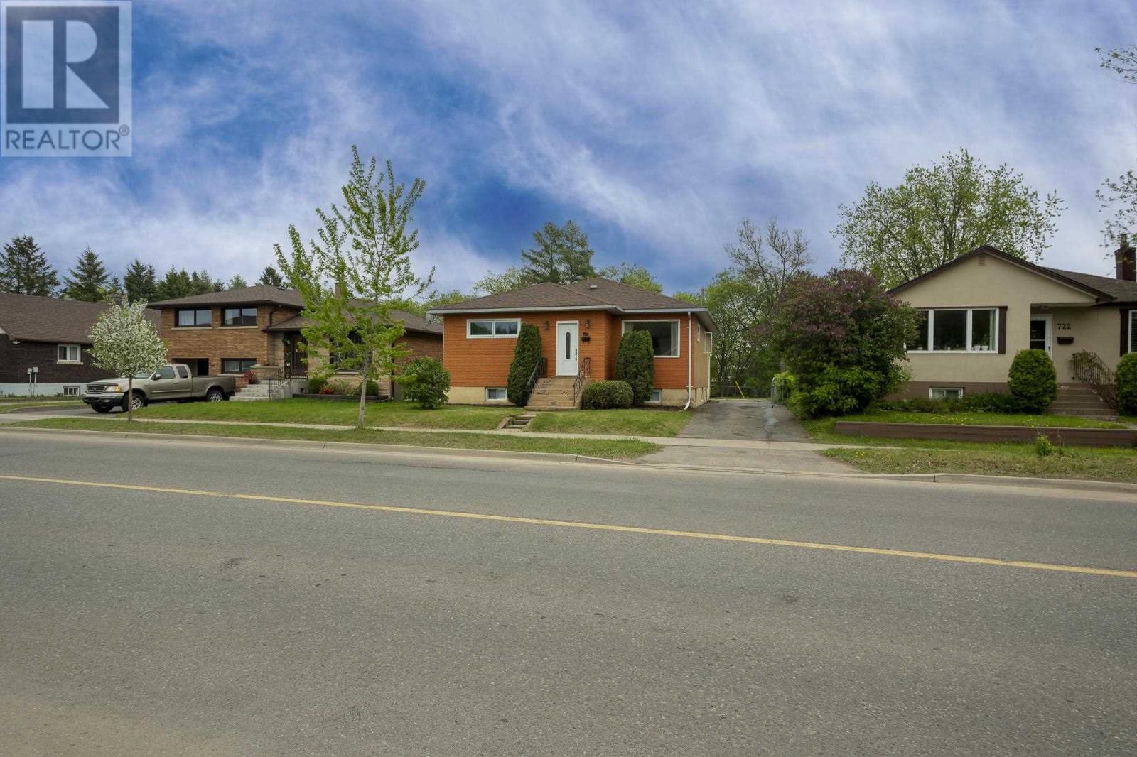 720 Northern Ave, Thunder Bay, Ontario  P7C 2V9 - Photo 46 - TB251636