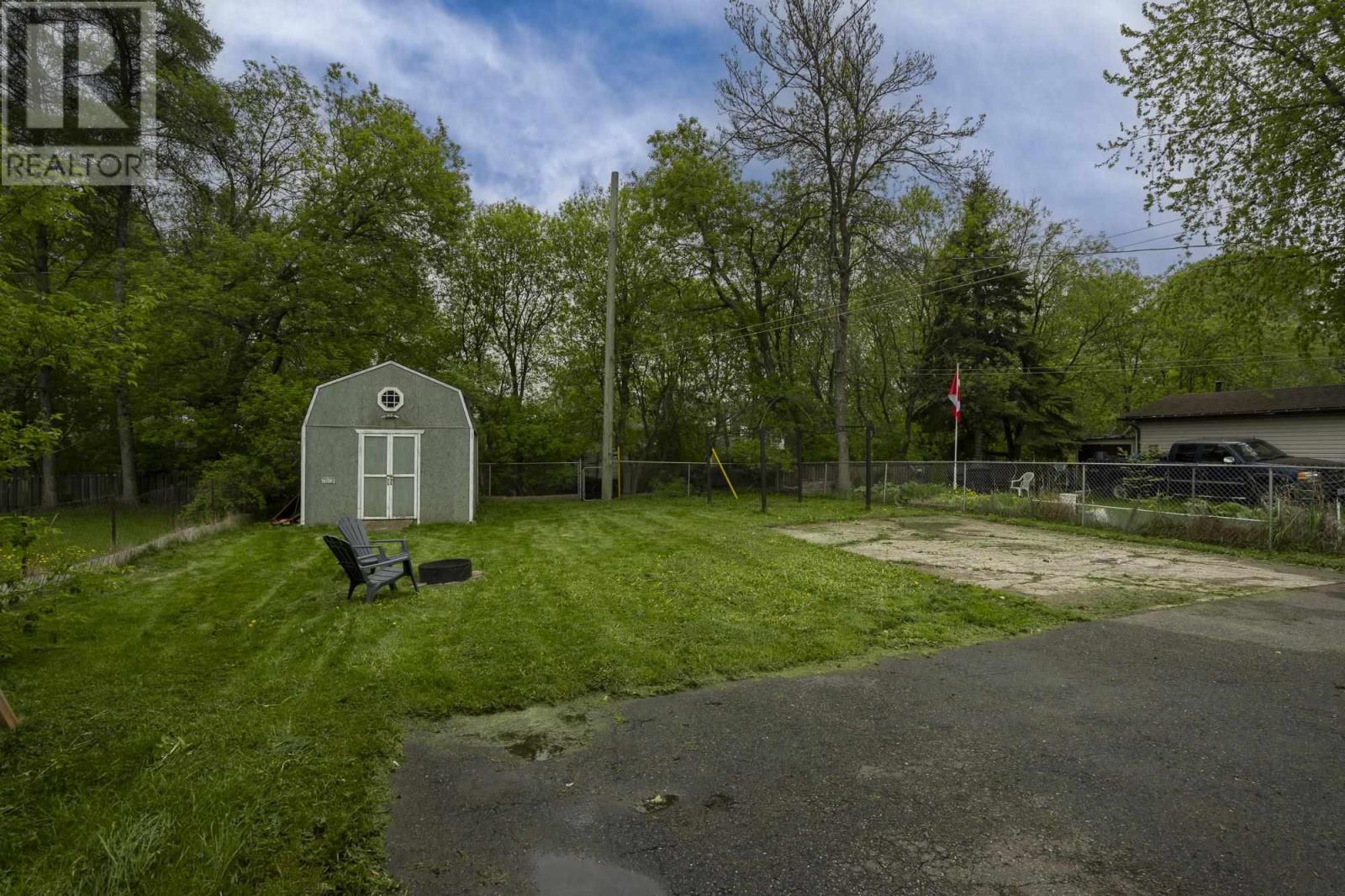 720 Northern Ave, Thunder Bay, Ontario  P7C 2V9 - Photo 47 - TB251636