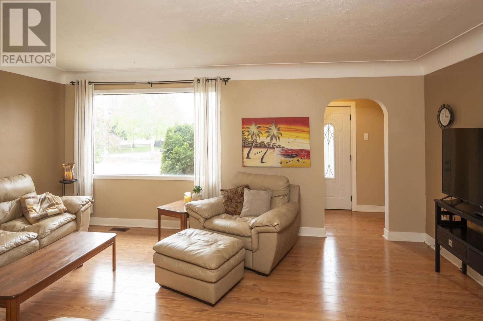 720 Northern Ave, Thunder Bay, Ontario  P7C 2V9 - Photo 7 - TB251636