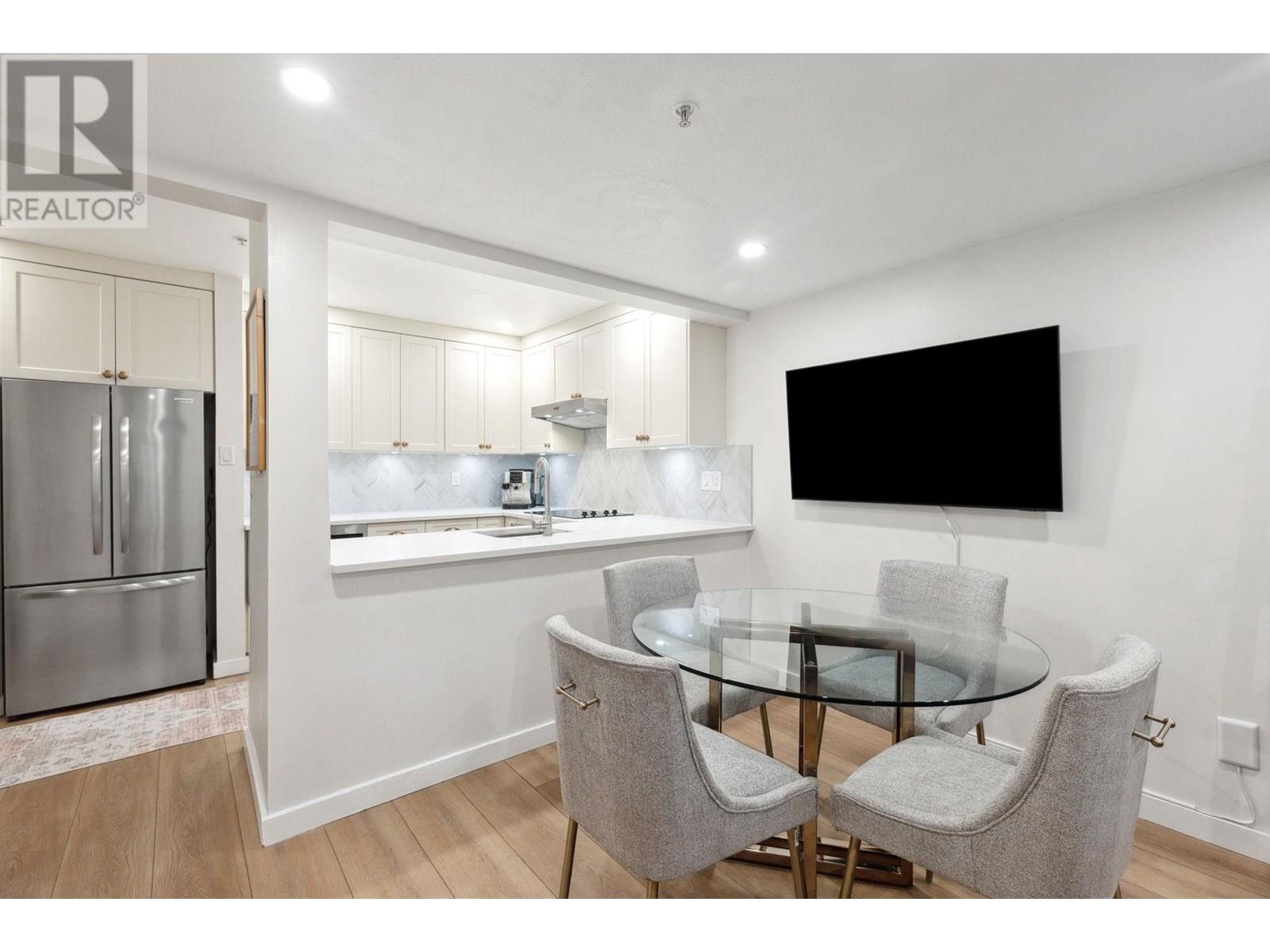 16 2375 W Broadway, Vancouver, British Columbia  V6K 2E6 - Photo 4 - R3014256
