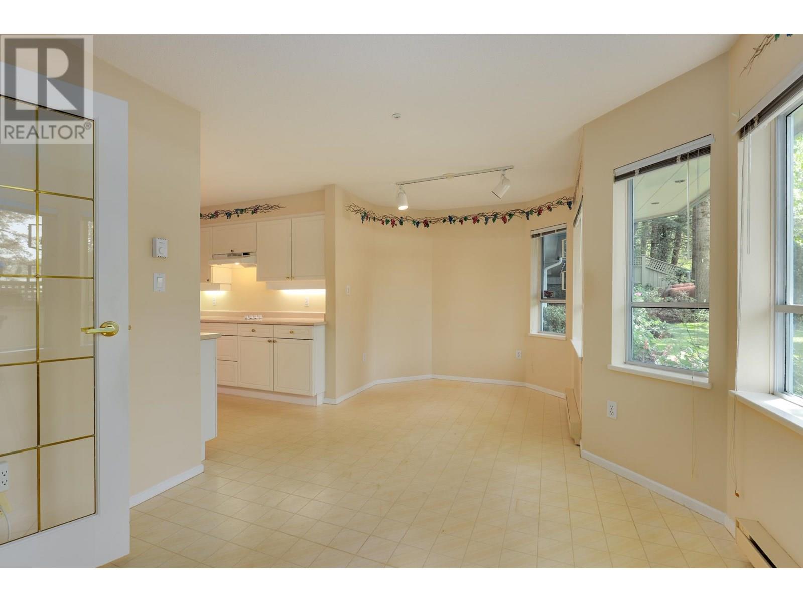 104 3690 Banff Court, North Vancouver, British Columbia  V7H 2Y7 - Photo 11 - R3014281